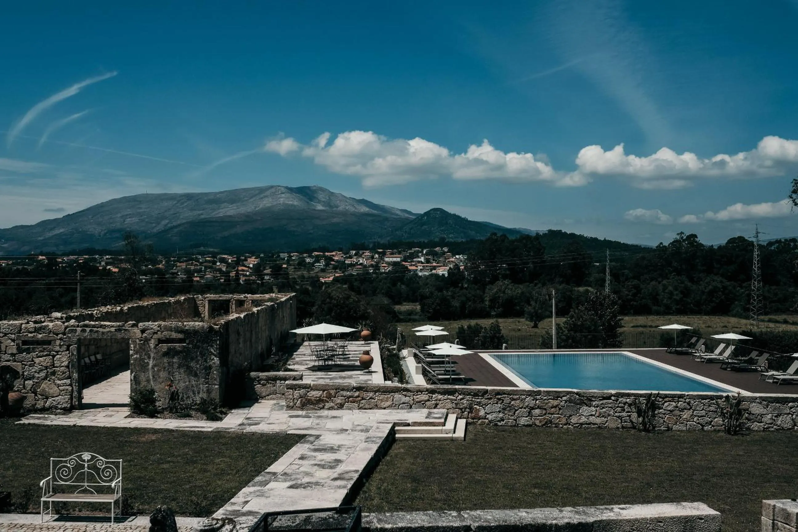 Pool view in Hotel Paço de Vitorino