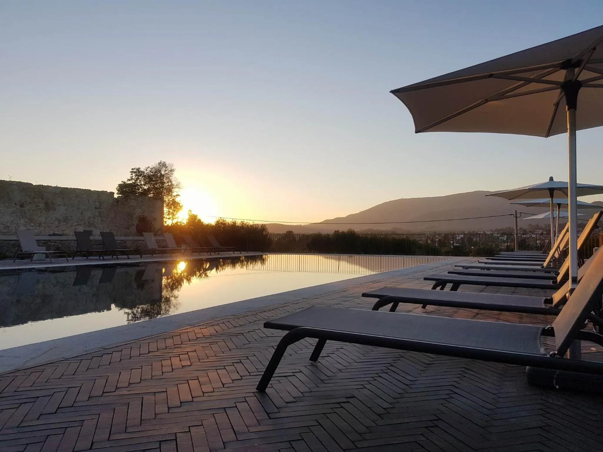 Swimming pool in Hotel Paço de Vitorino