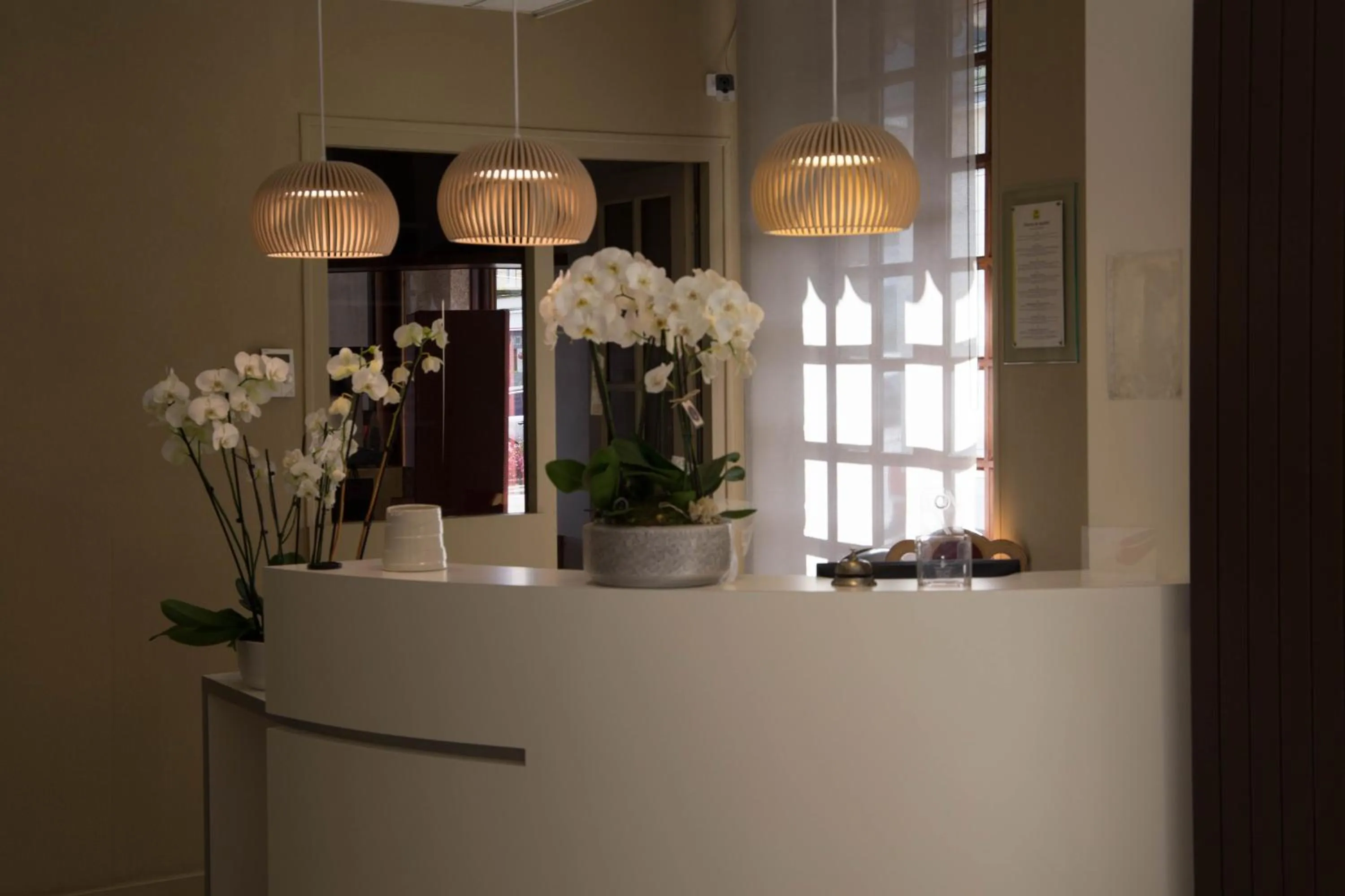 Lobby or reception in Hôtel de France Vire
