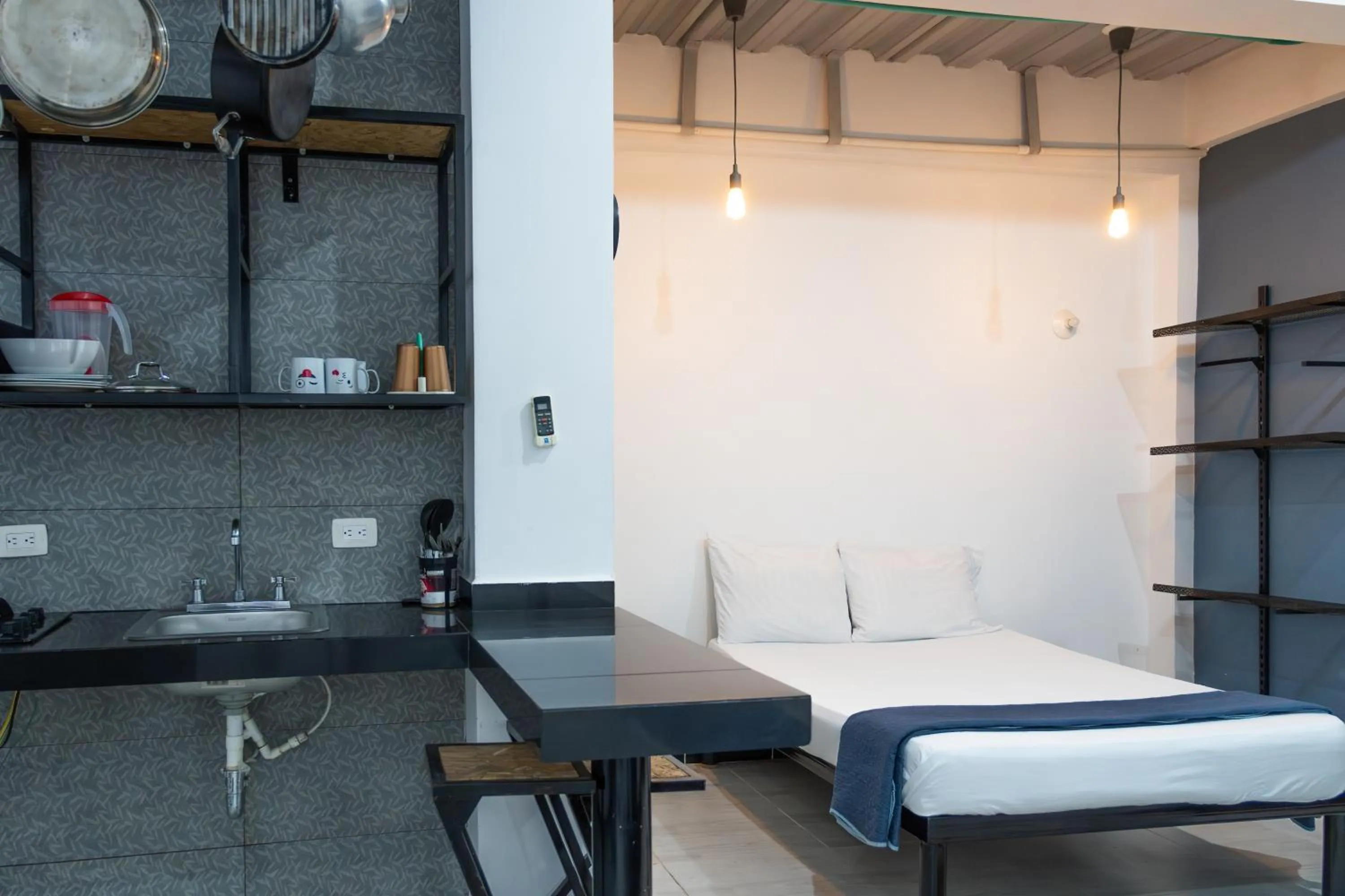 Kitchen or kitchenette in Hotel Family House Rodadero