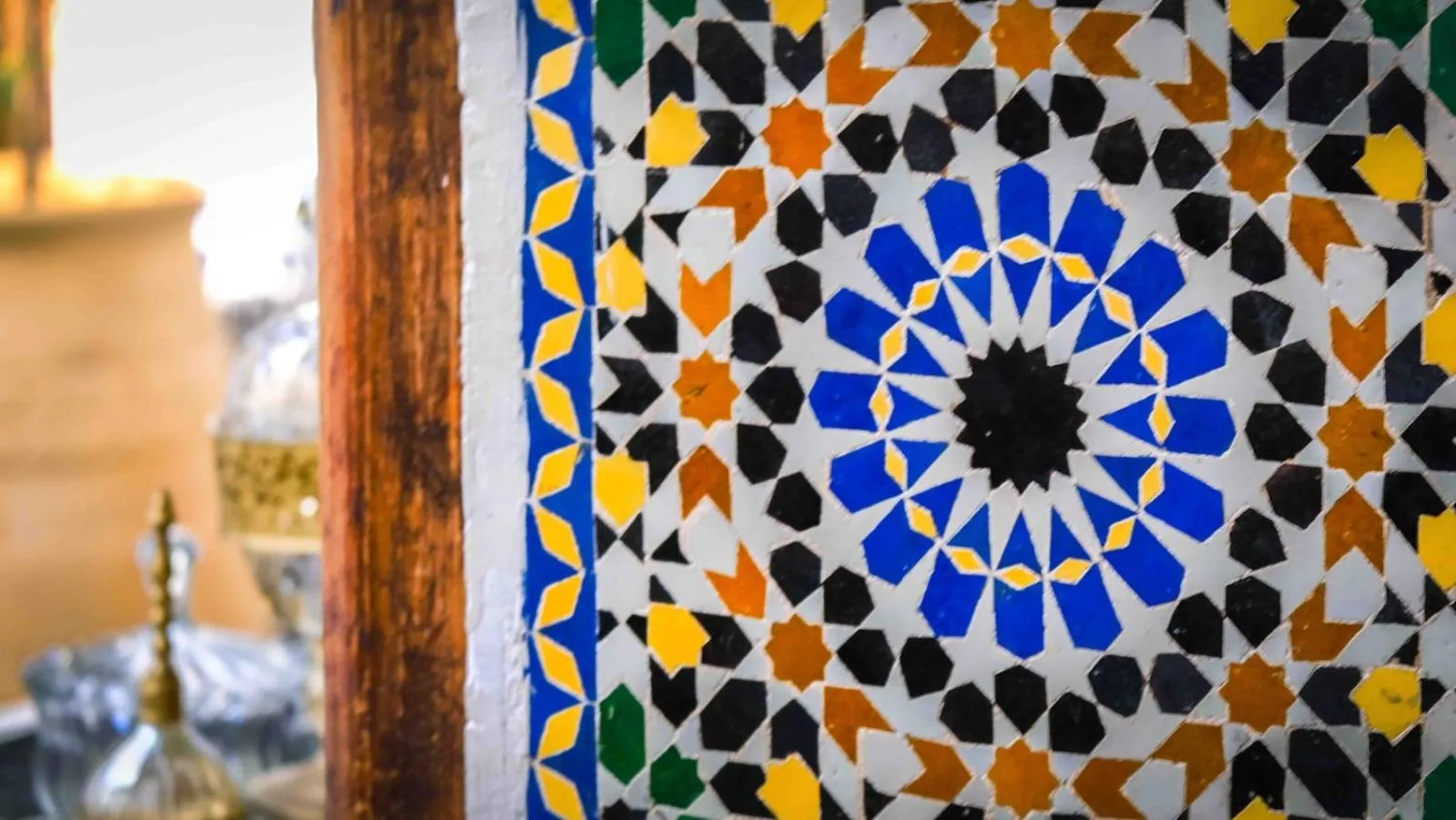 Decorative detail in Palais Nazha Fes - Luxury Lodging