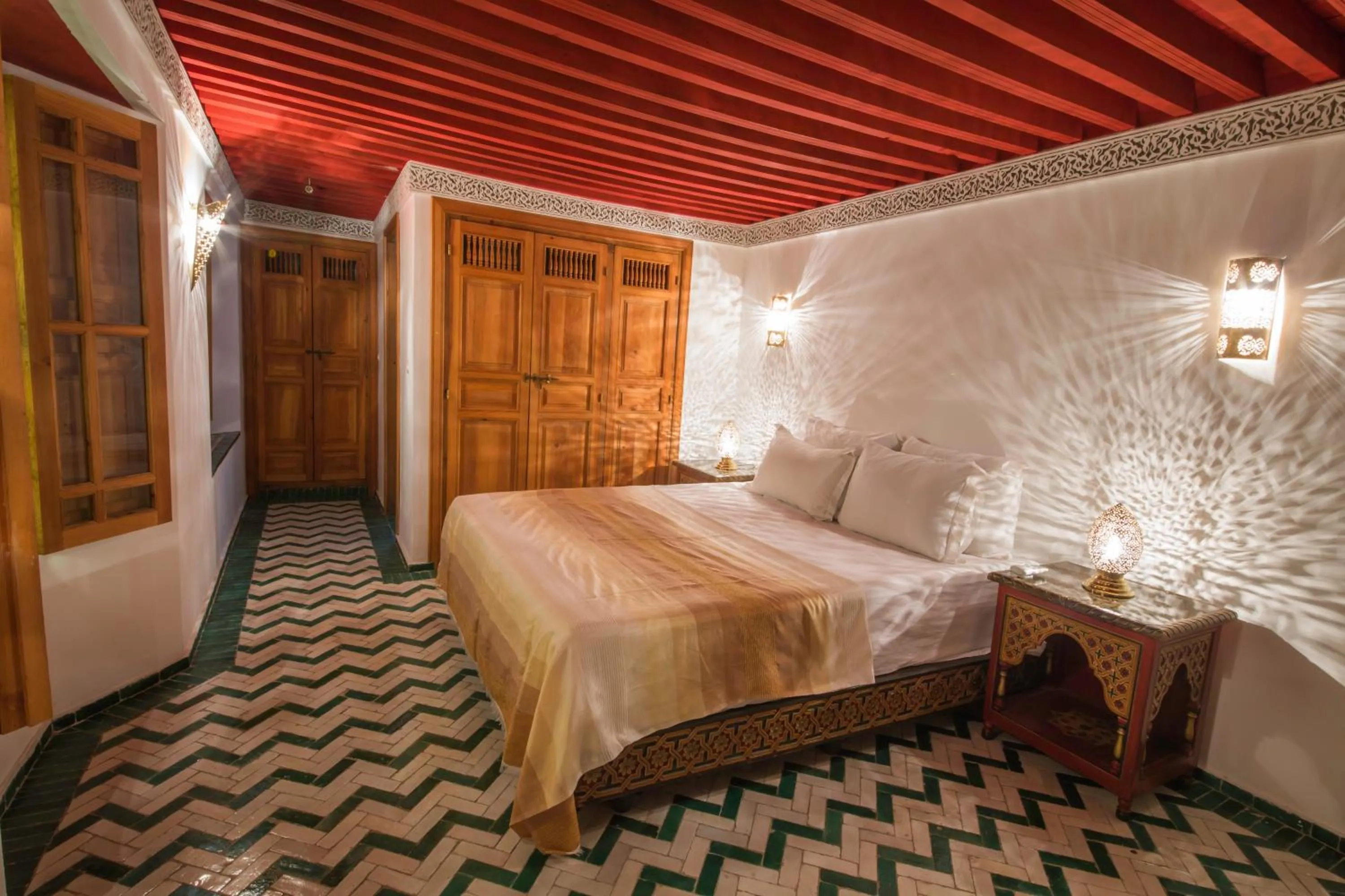Photo of the whole room, Bed in Palais Nazha Fes - Luxury Lodging