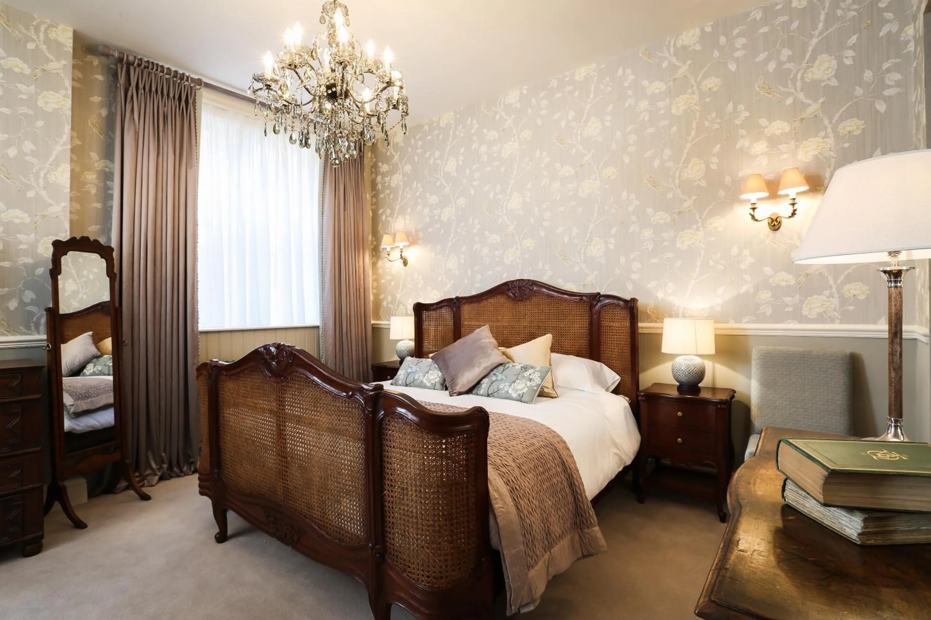 Bedroom, Bed in Hooton Pagnell Hall