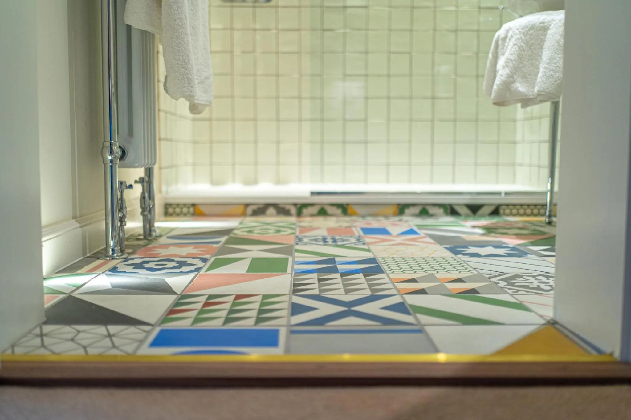 Bathroom, Bed in Hooton Pagnell Hall