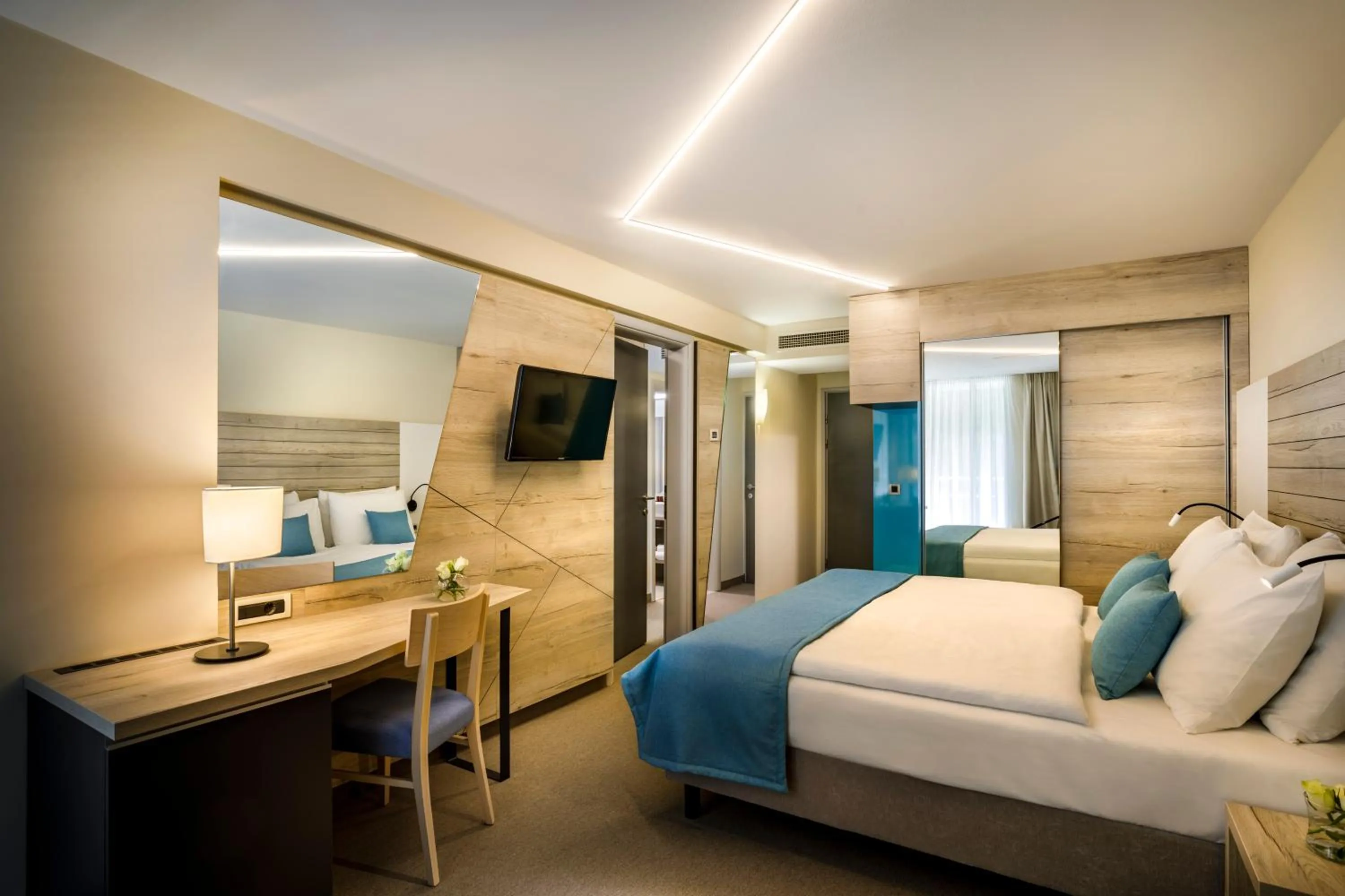 TV and multimedia, Bed in Hotel Marina - by Liburnia Hotels & Villas