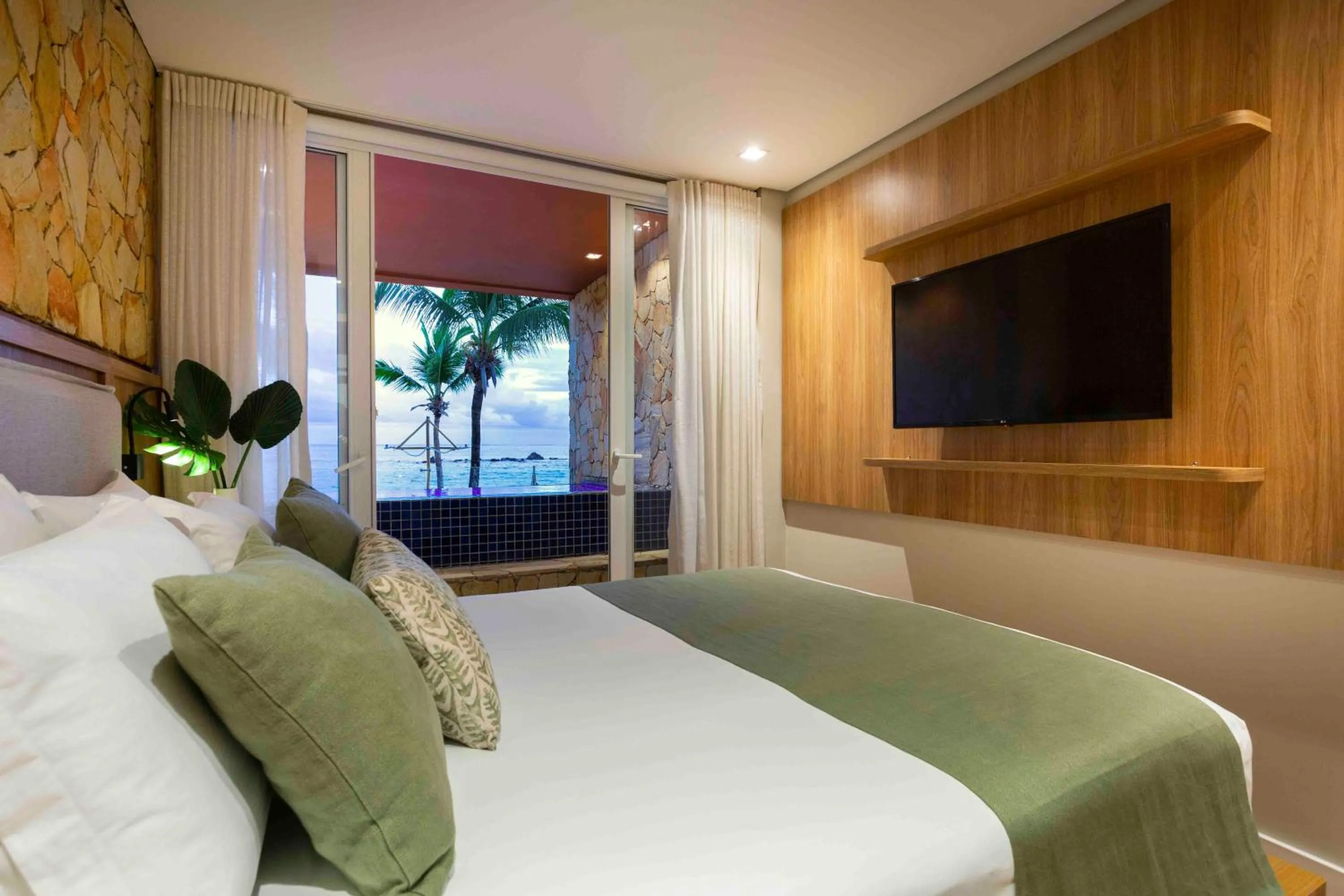 wedding, Bed in Pousada Bahia Tambor