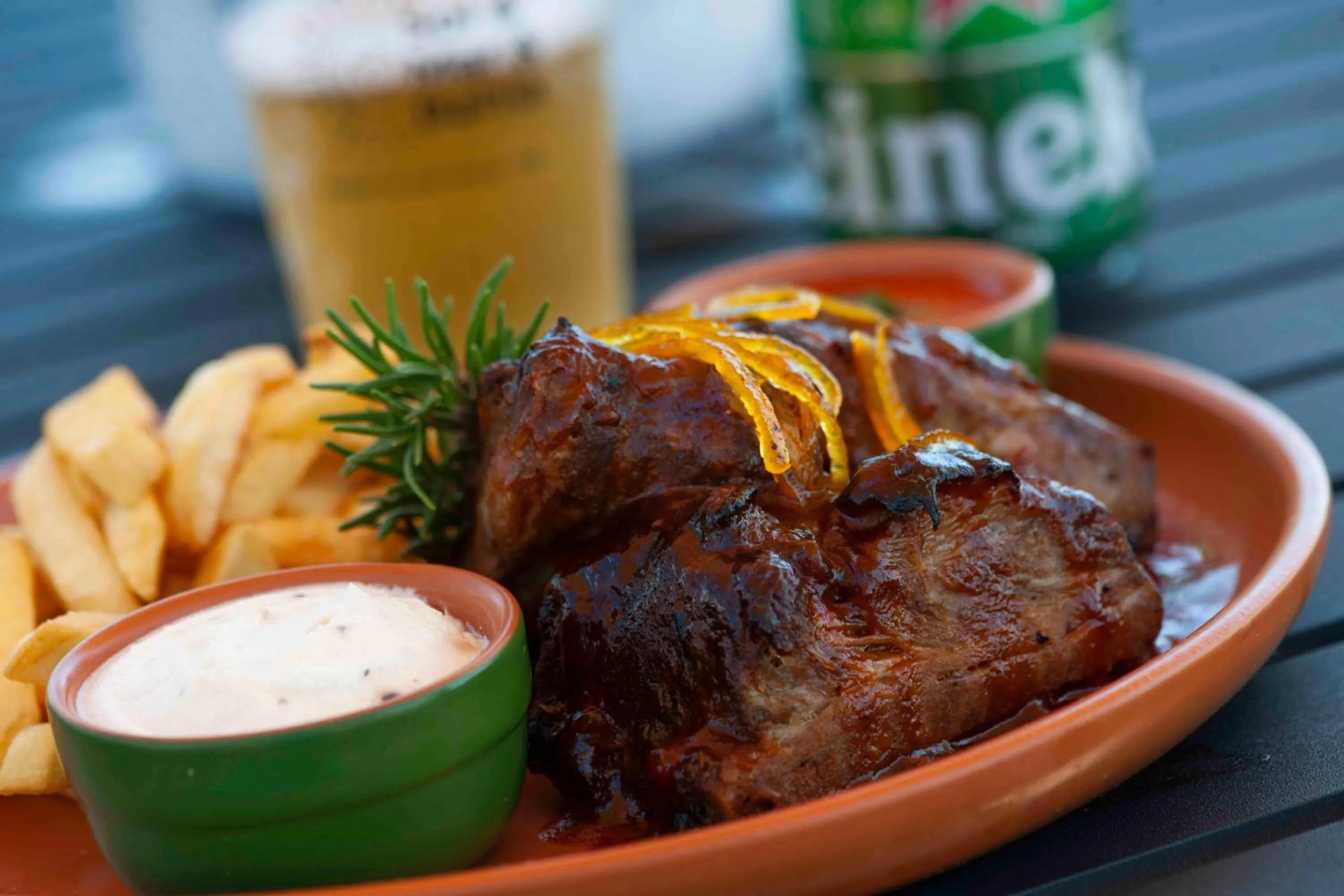 Food and drinks in Pousada Bahia Tambor