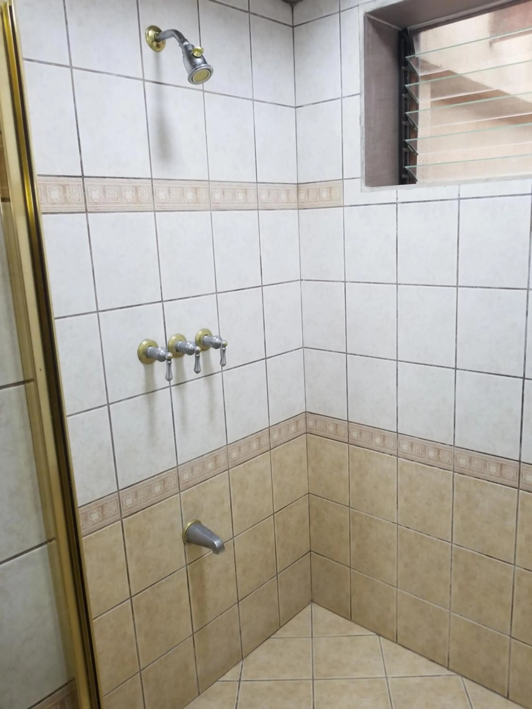 Bathroom in Hotel Monte Campana Escazu