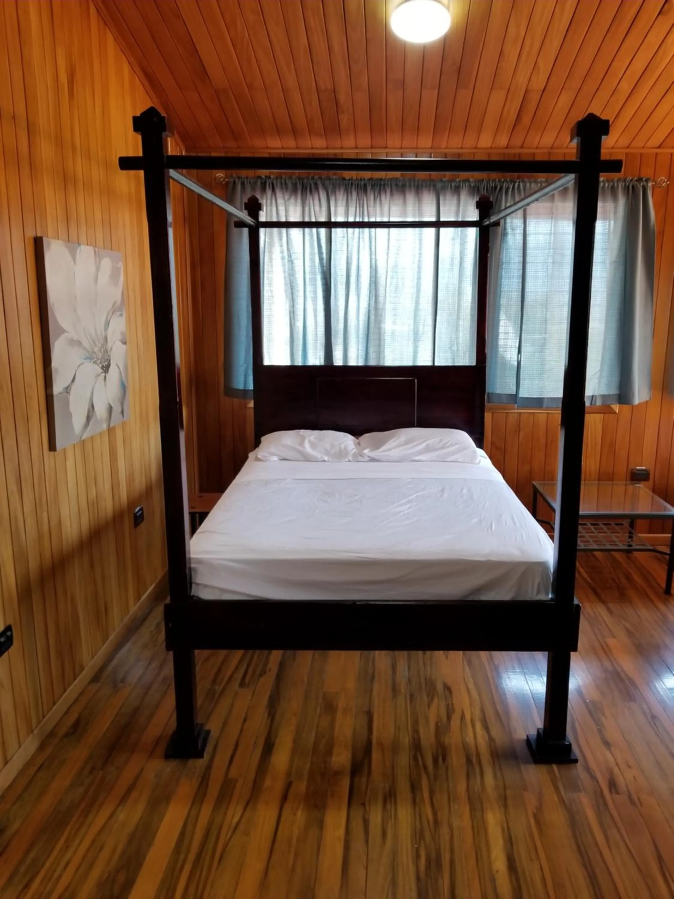 Bed in Hotel Monte Campana Escazu