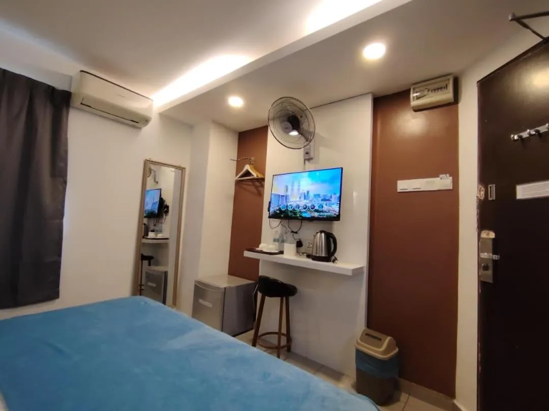 Bed in Dolphin Hotel