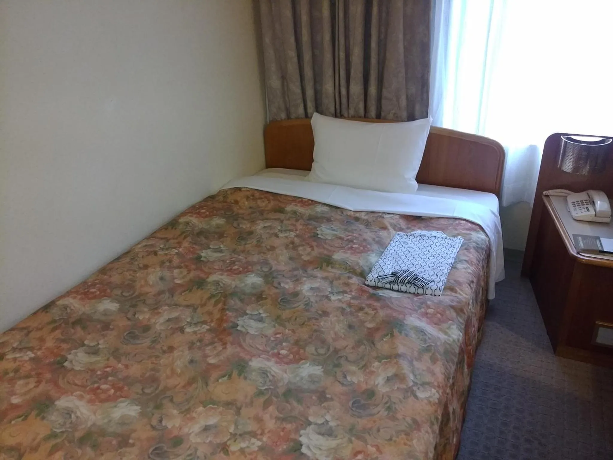 Photo of the whole room, Bed in Hotel New Green Kashiwazaki