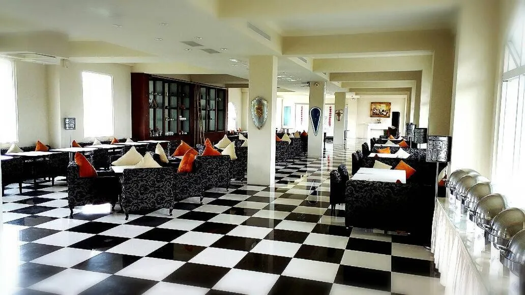 Restaurant/places to eat in Empire Pacific Hotel龍潭科學園區 六福村 幼獅工業園區 長租旅居