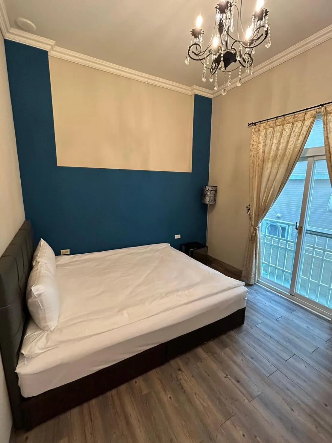 Bed in Empire Pacific Hotel龍潭科學園區 六福村 幼獅工業園區 長租旅居