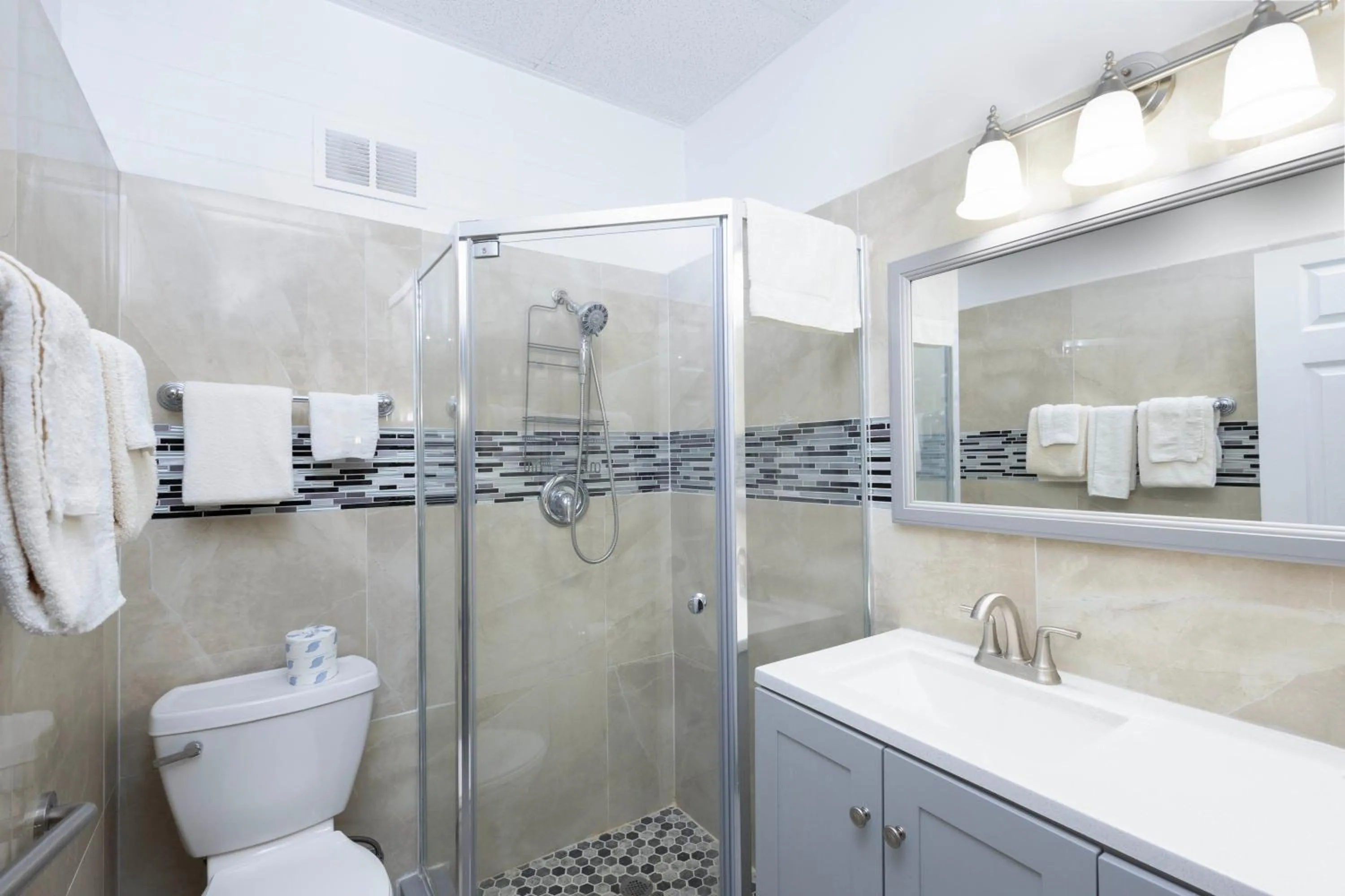 Warm Mineral Springs Motel