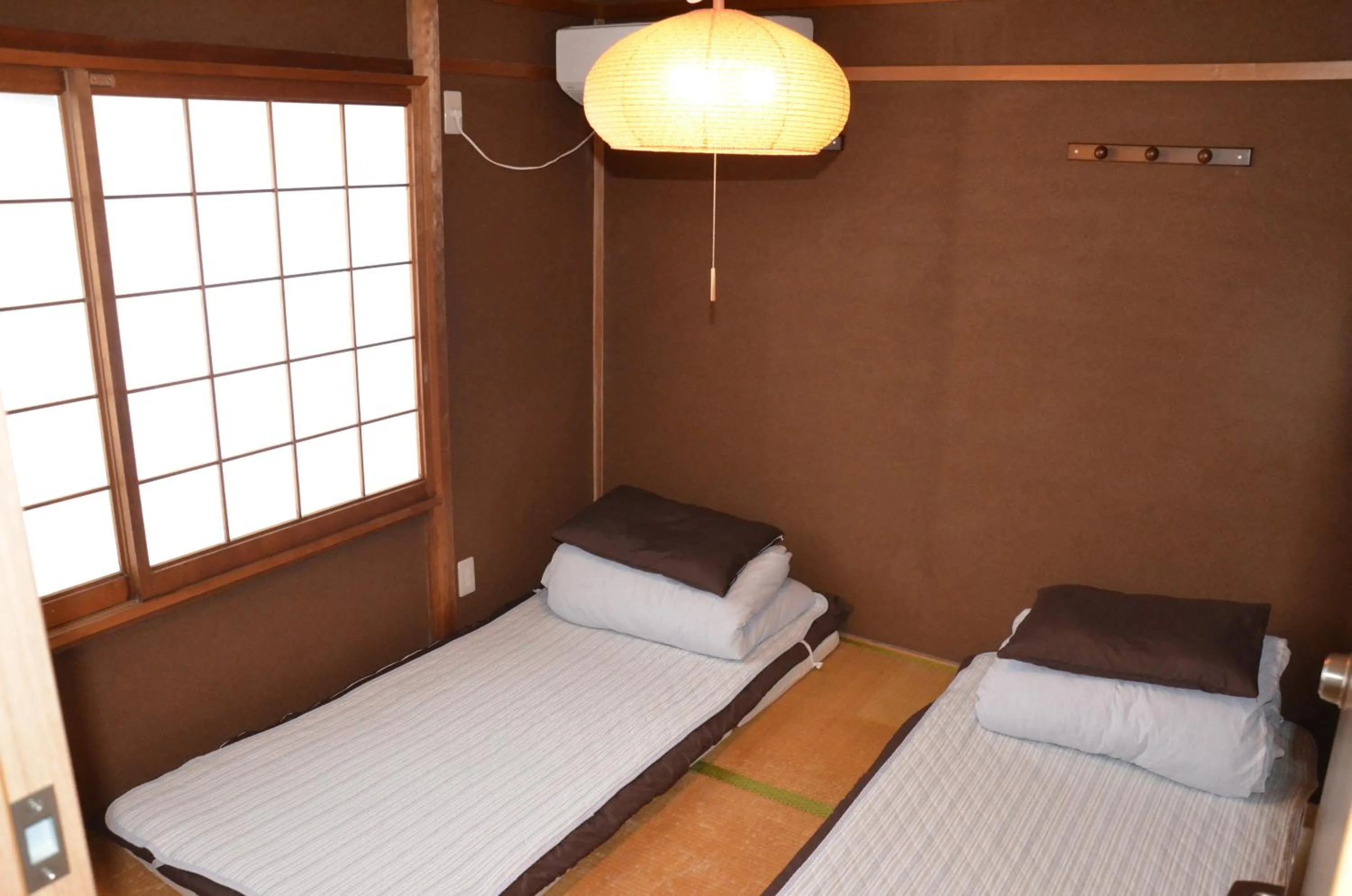 Bed in Peace house Abeno