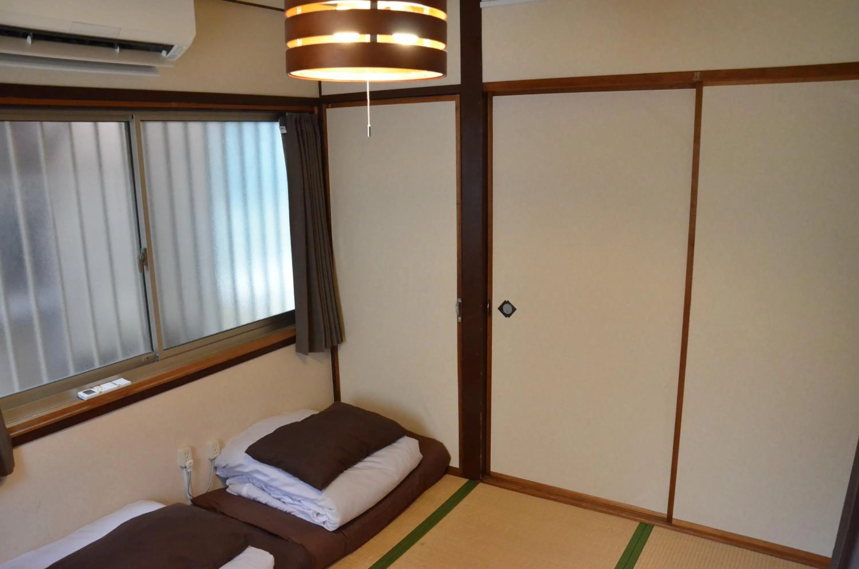 Bed in Peace house Abeno