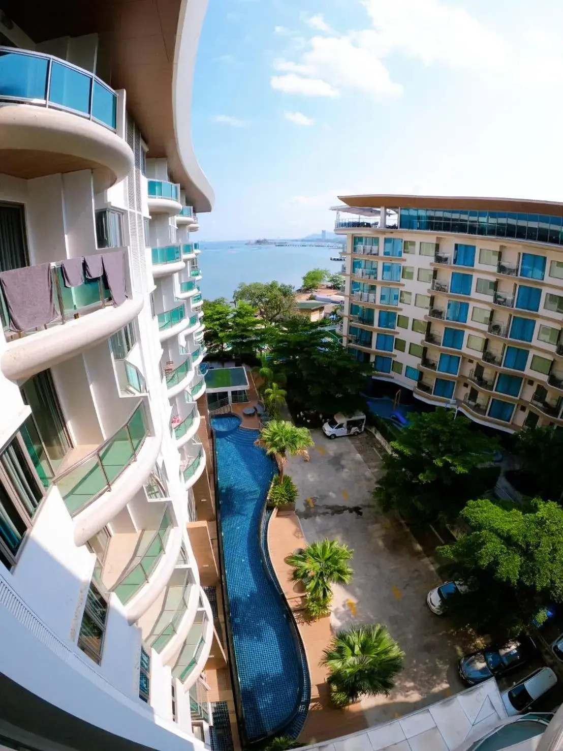 Family Room with Sea View in Sonrisa Srirachaที่พักติดทะเล Family Room with Sea View in Sonrisa Srirachaที่พักติดทะเล