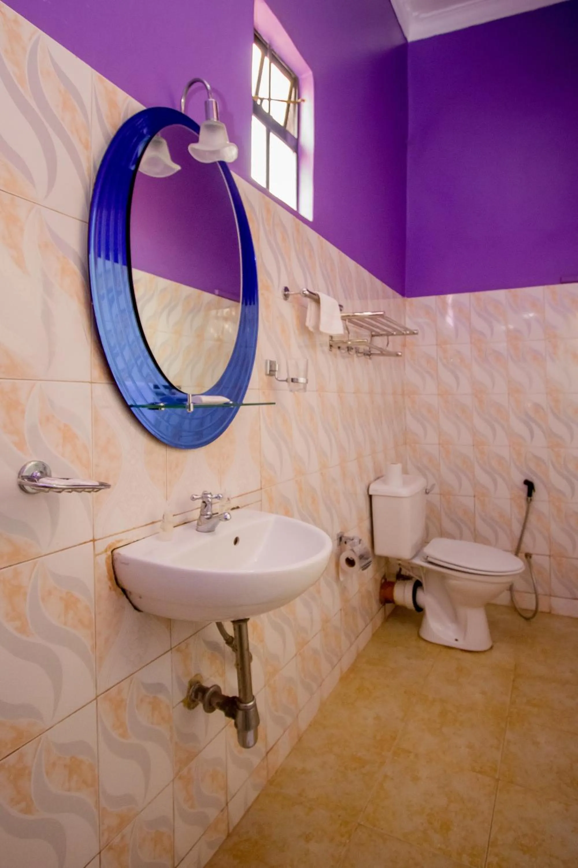 Toilet in Hotel Nyakoe Kisii