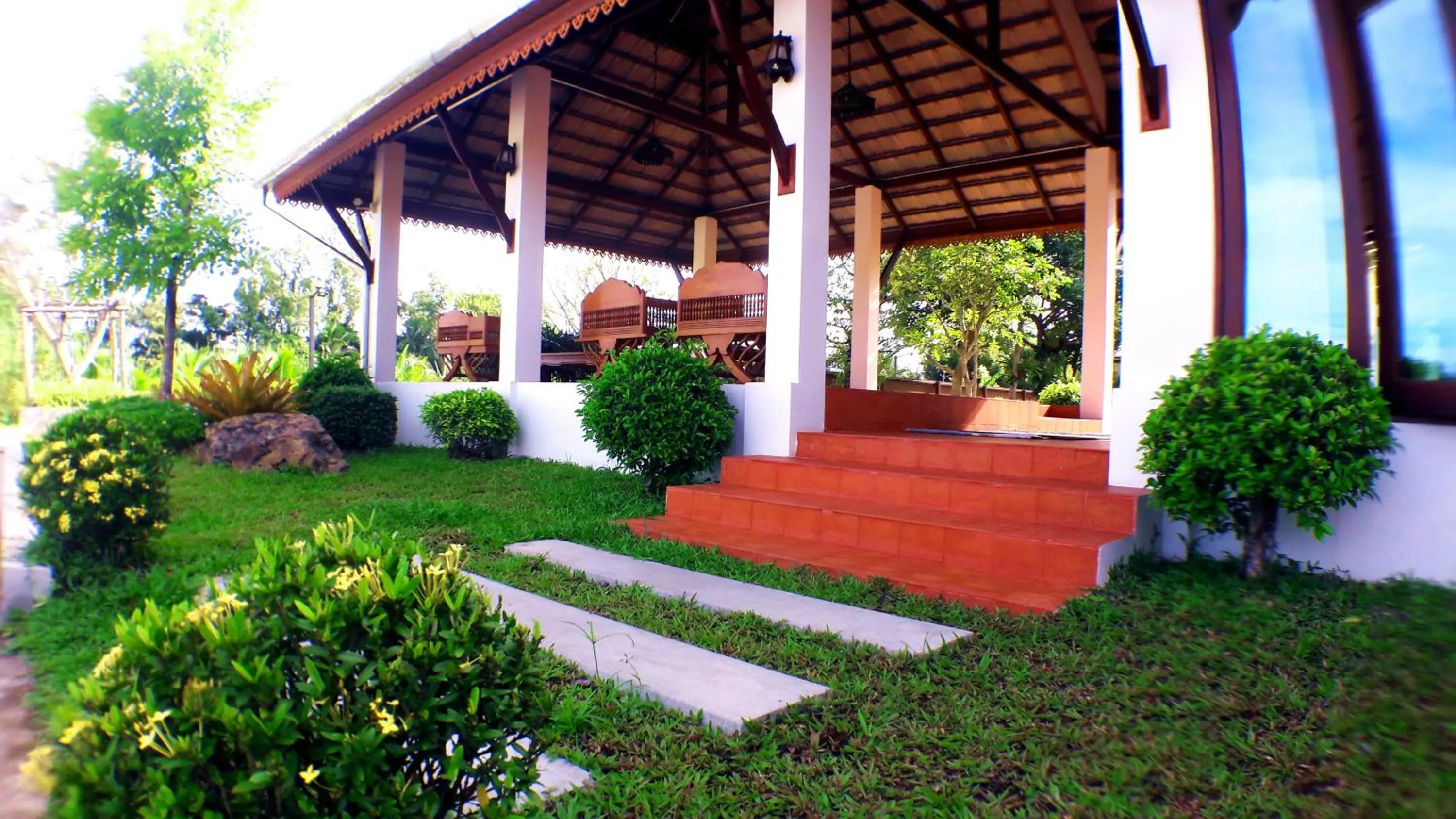 Property building in Khum Nakhon Hotel