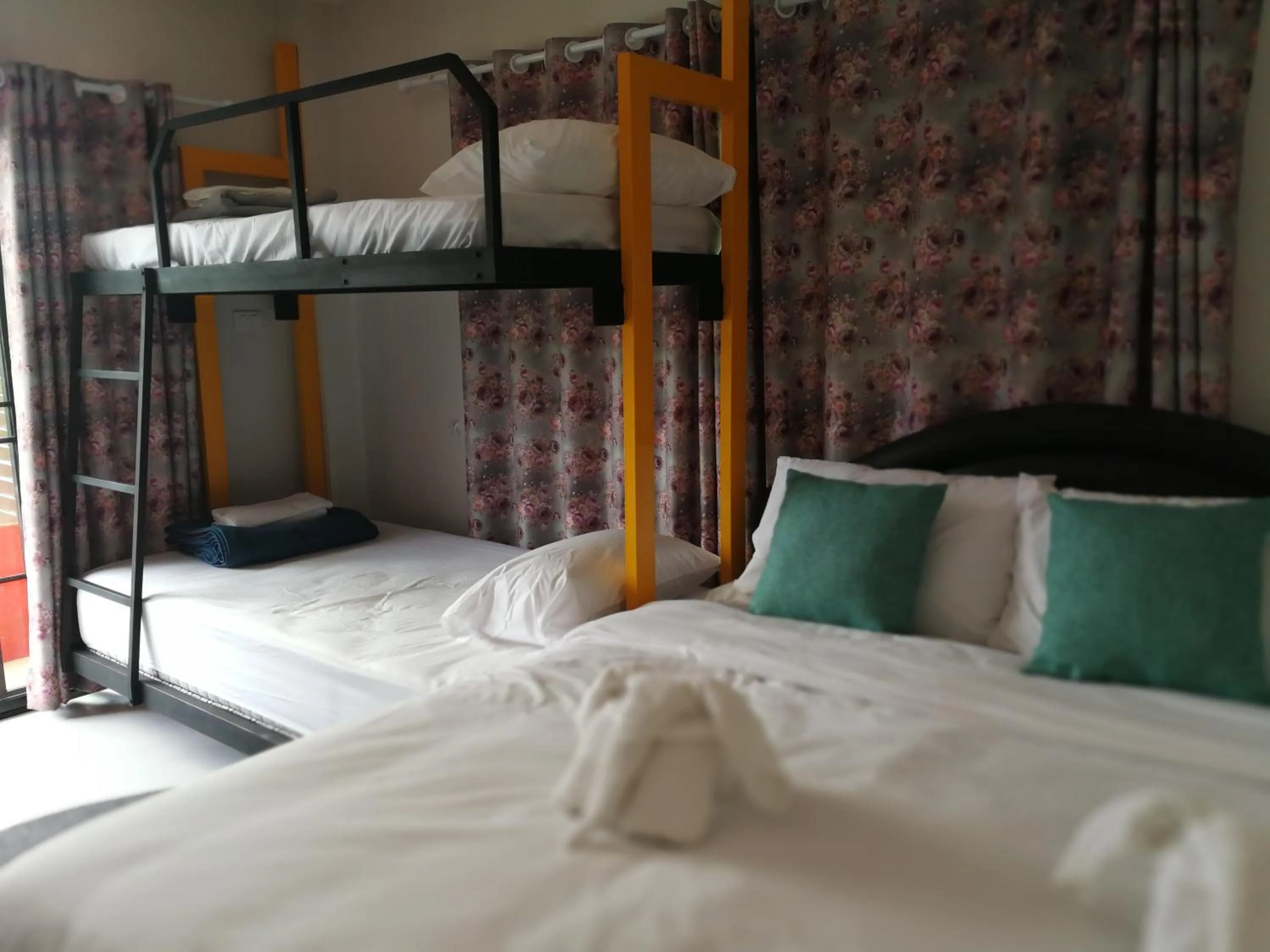 Bed in Na Na Doo Homestay