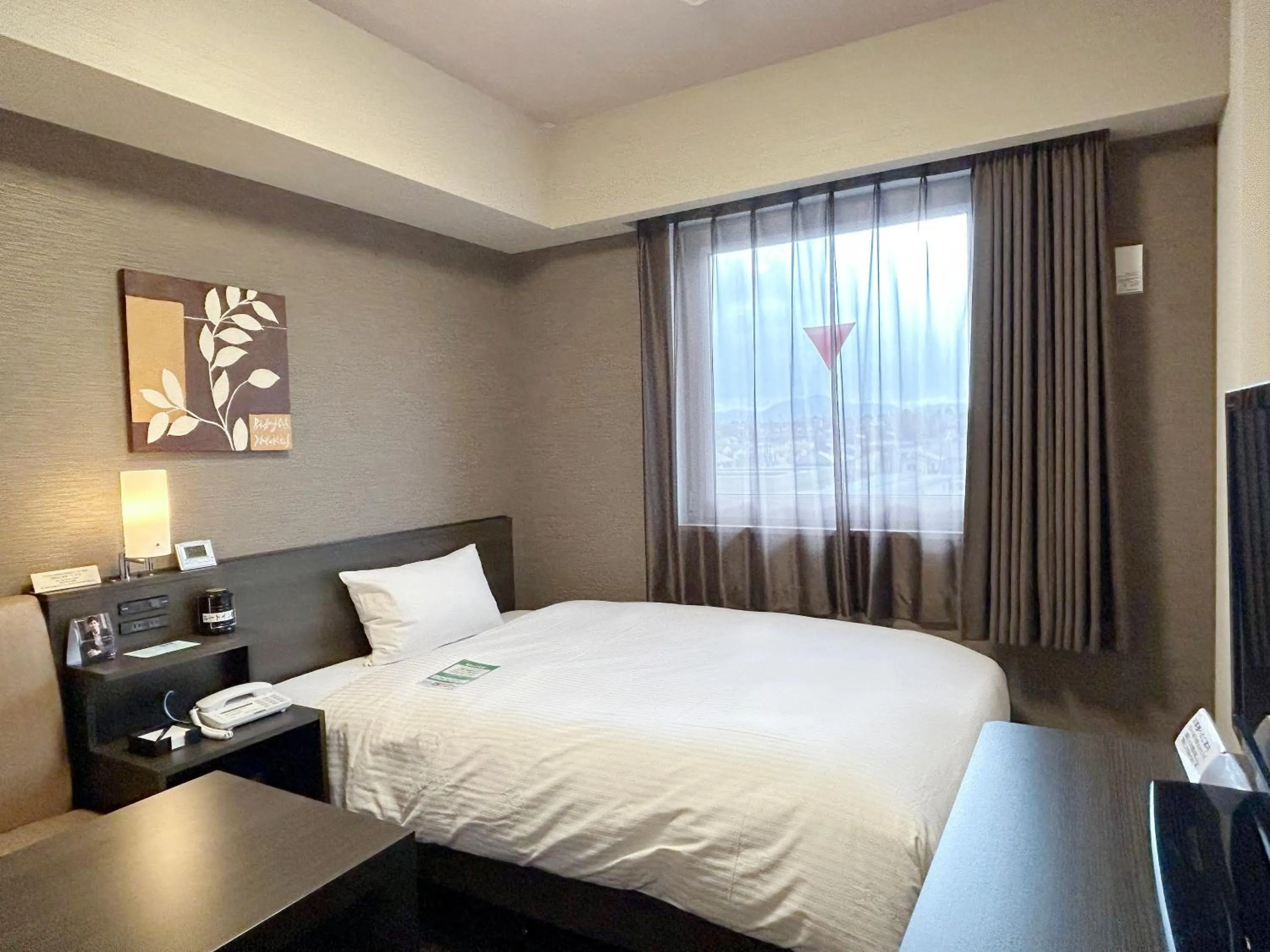 Photo of the whole room, Bed in Hotel Route-Inn Sabae -Kokudou 8 Gou-