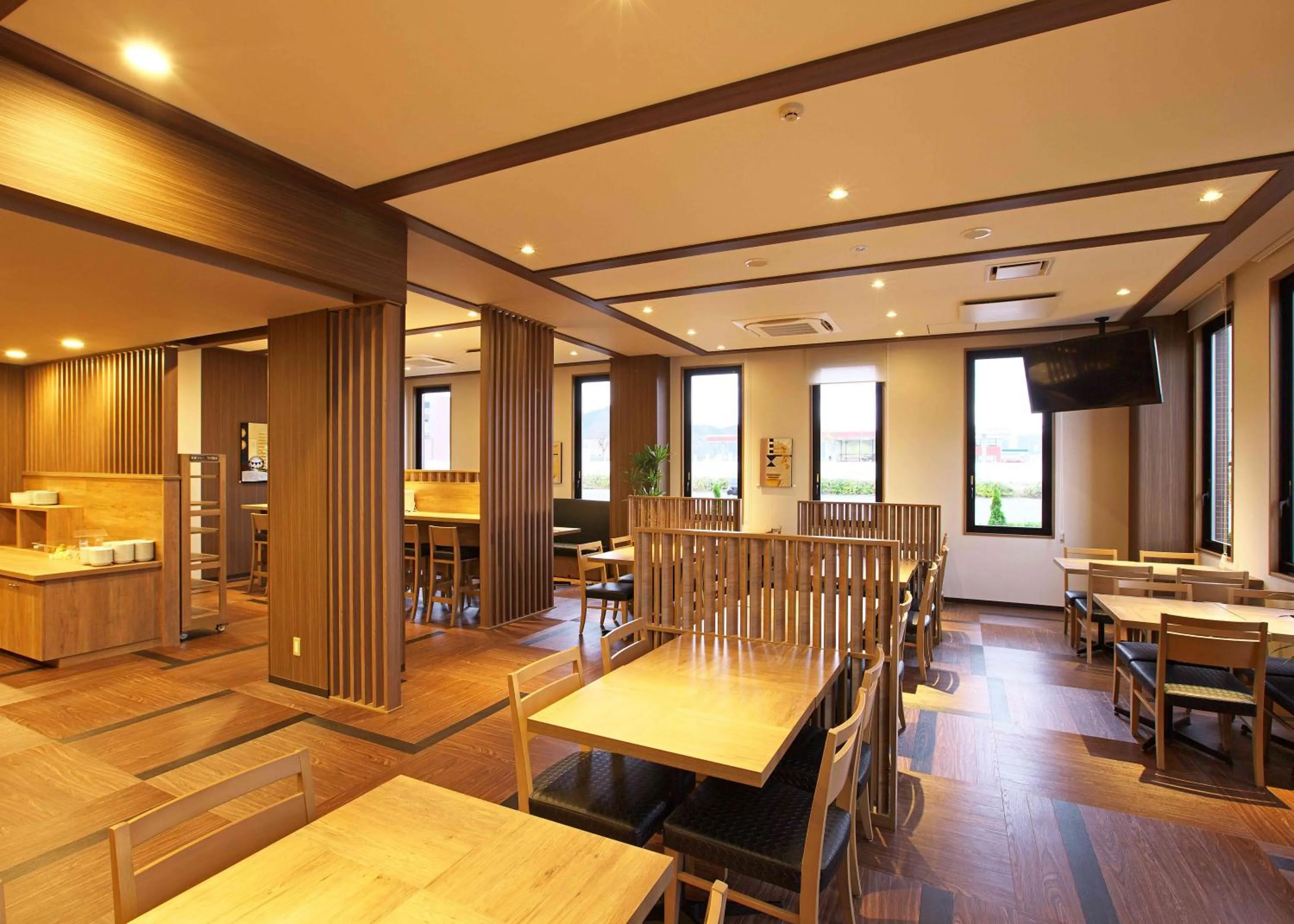Restaurant/places to eat in Hotel Route-Inn Sabae -Kokudou 8 Gou-