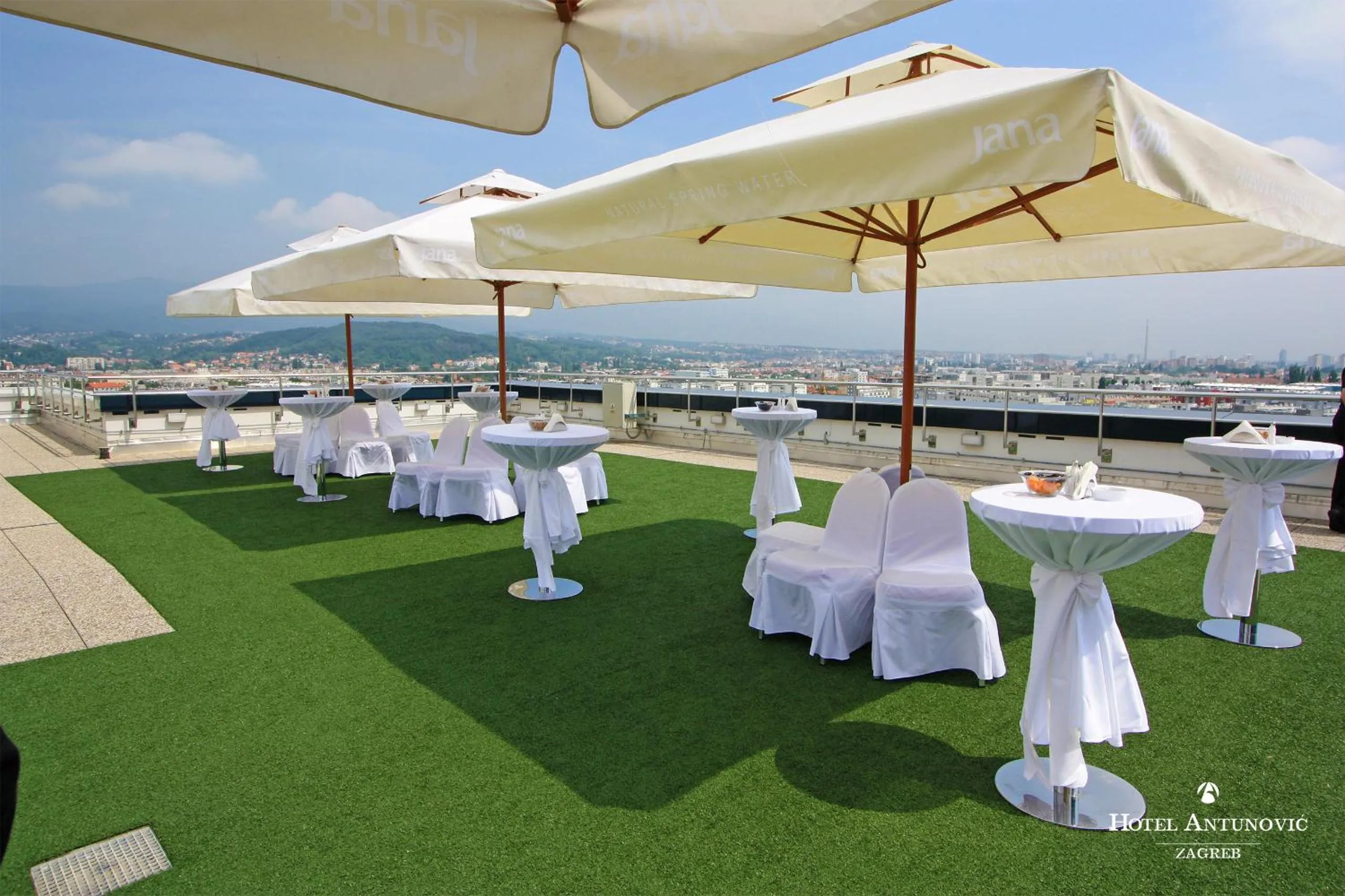 Balcony/Terrace in Hotel Antunovic Zagreb