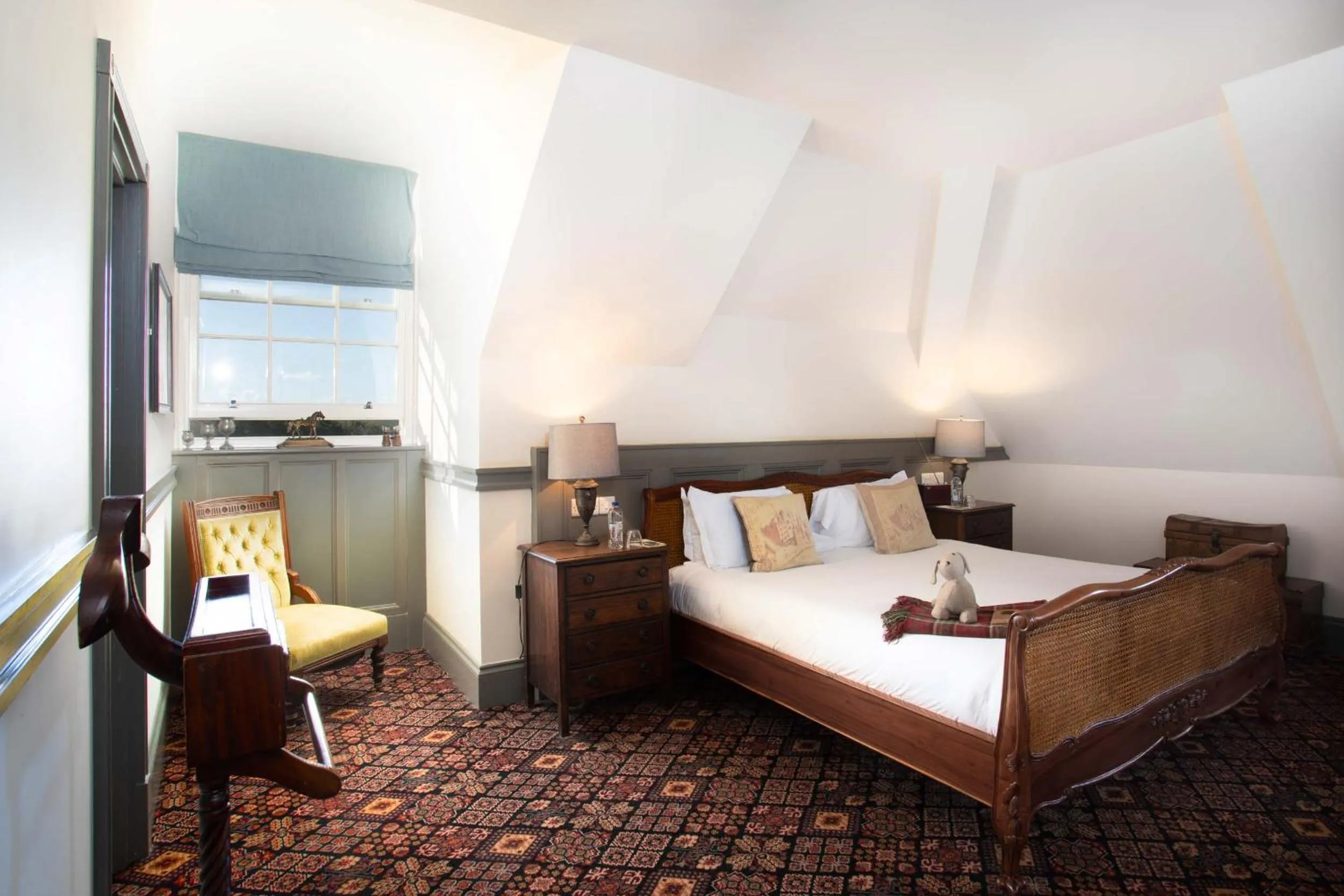 Bedroom, Bed in The Duchess of Cornwall