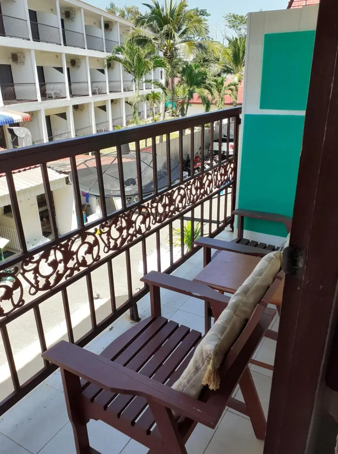 Double Room with Terrace in NB House Double Room with Terrace in NB House