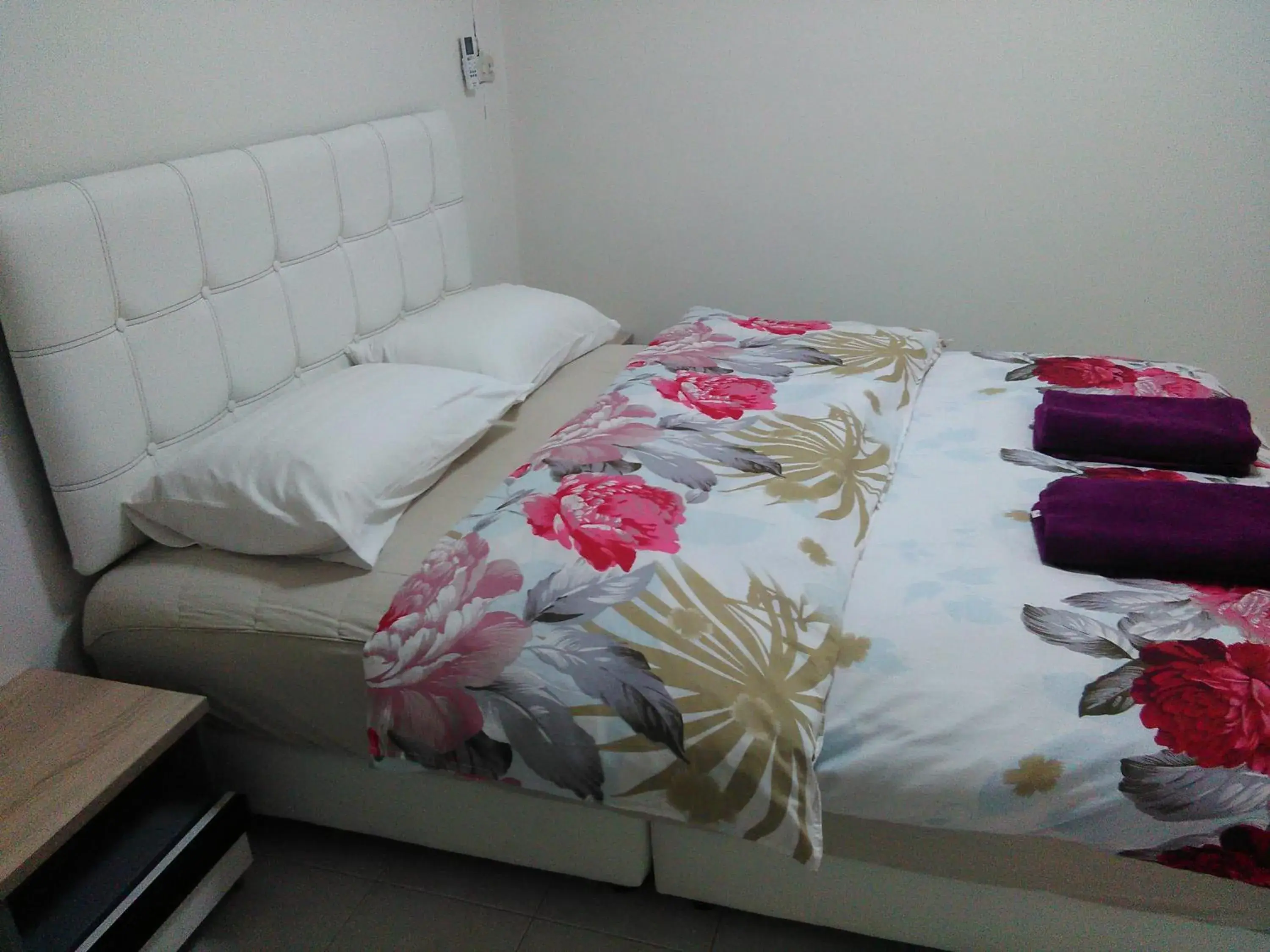 Room #199912006 in NB House Room #199912006 in NB House