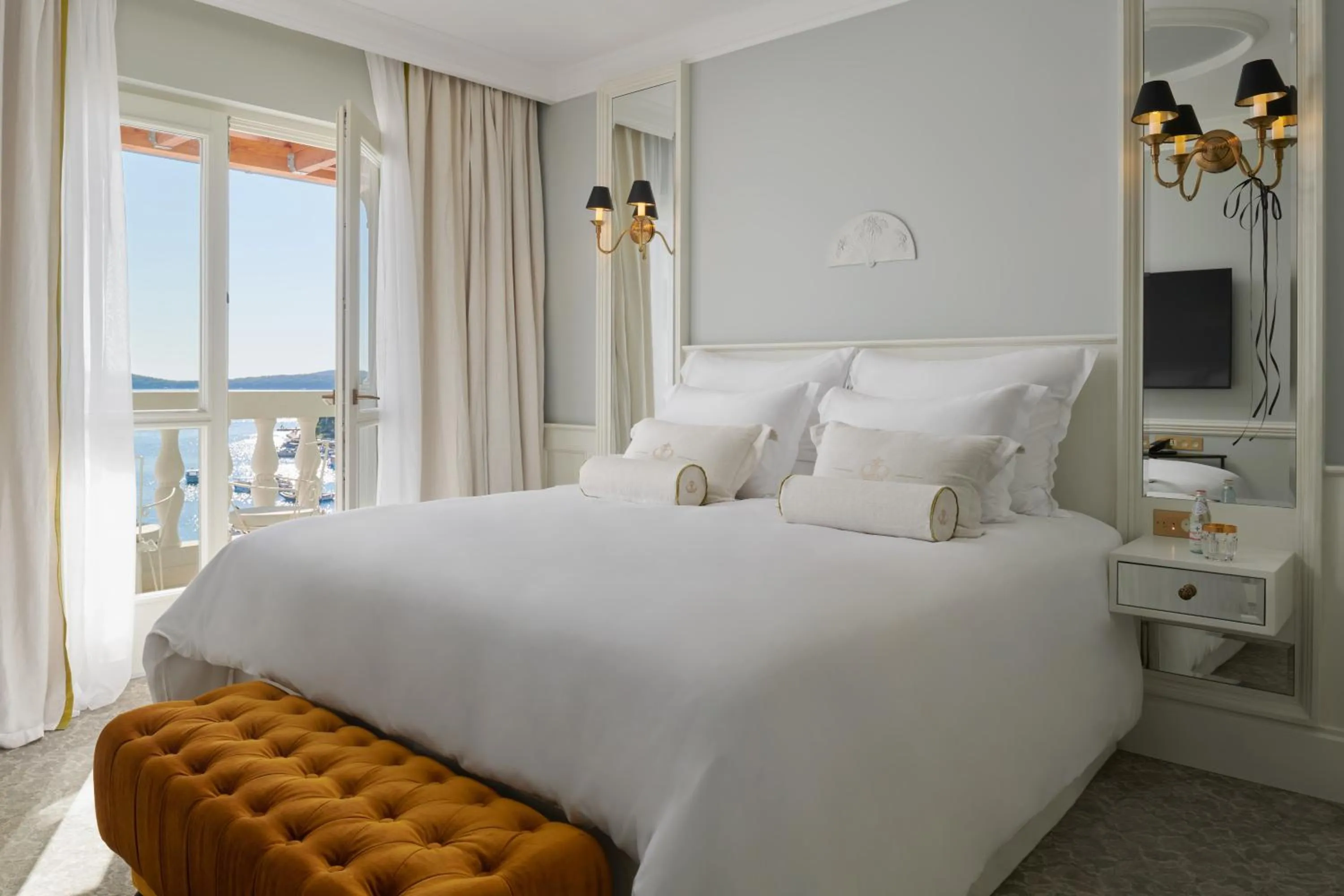 Bed in Palace Elisabeth Hvar Hotel - The Leading Hotels of the World