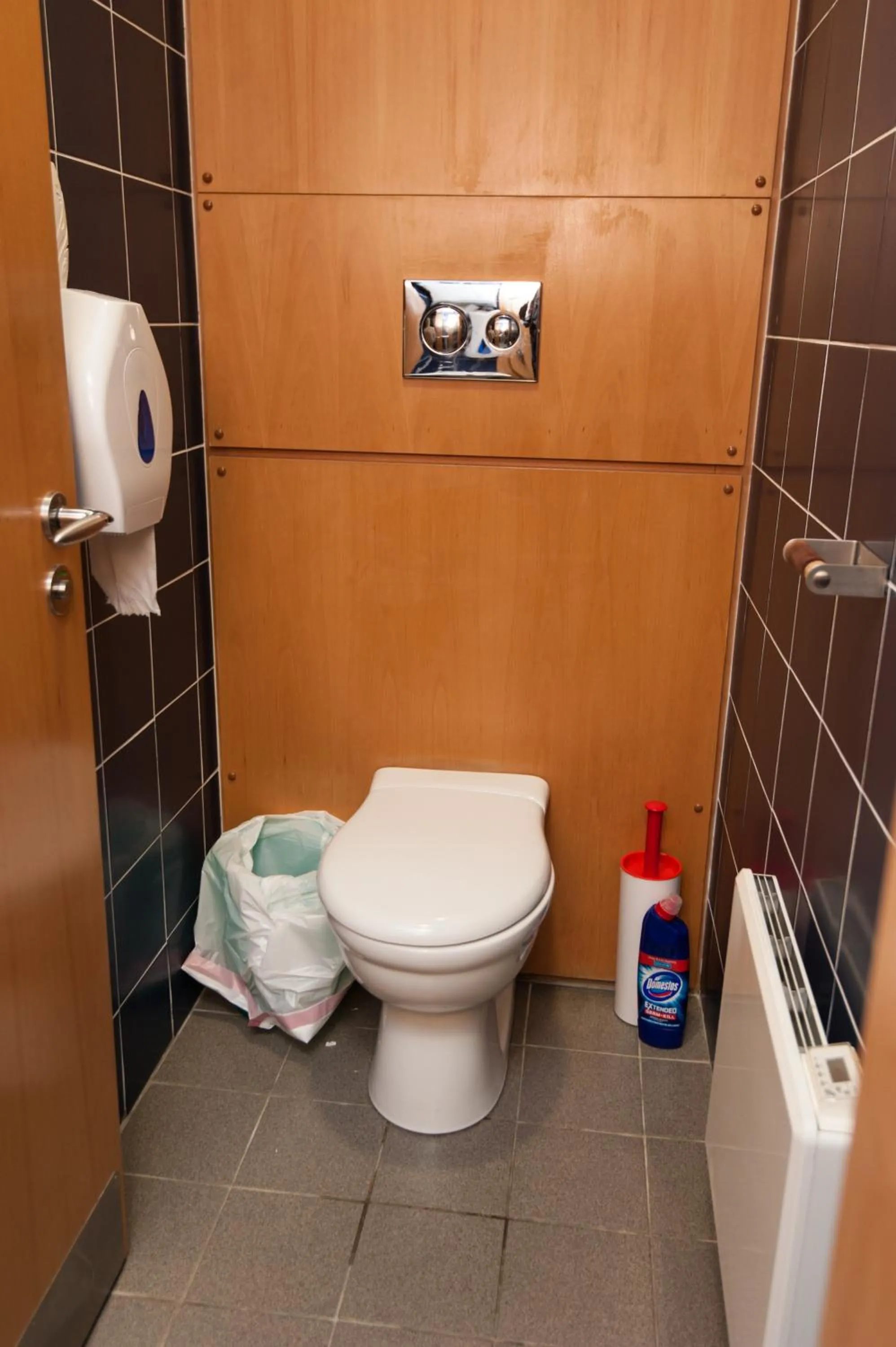 Kitchen or kitchenette in Russell Scott Backpackers Hostel