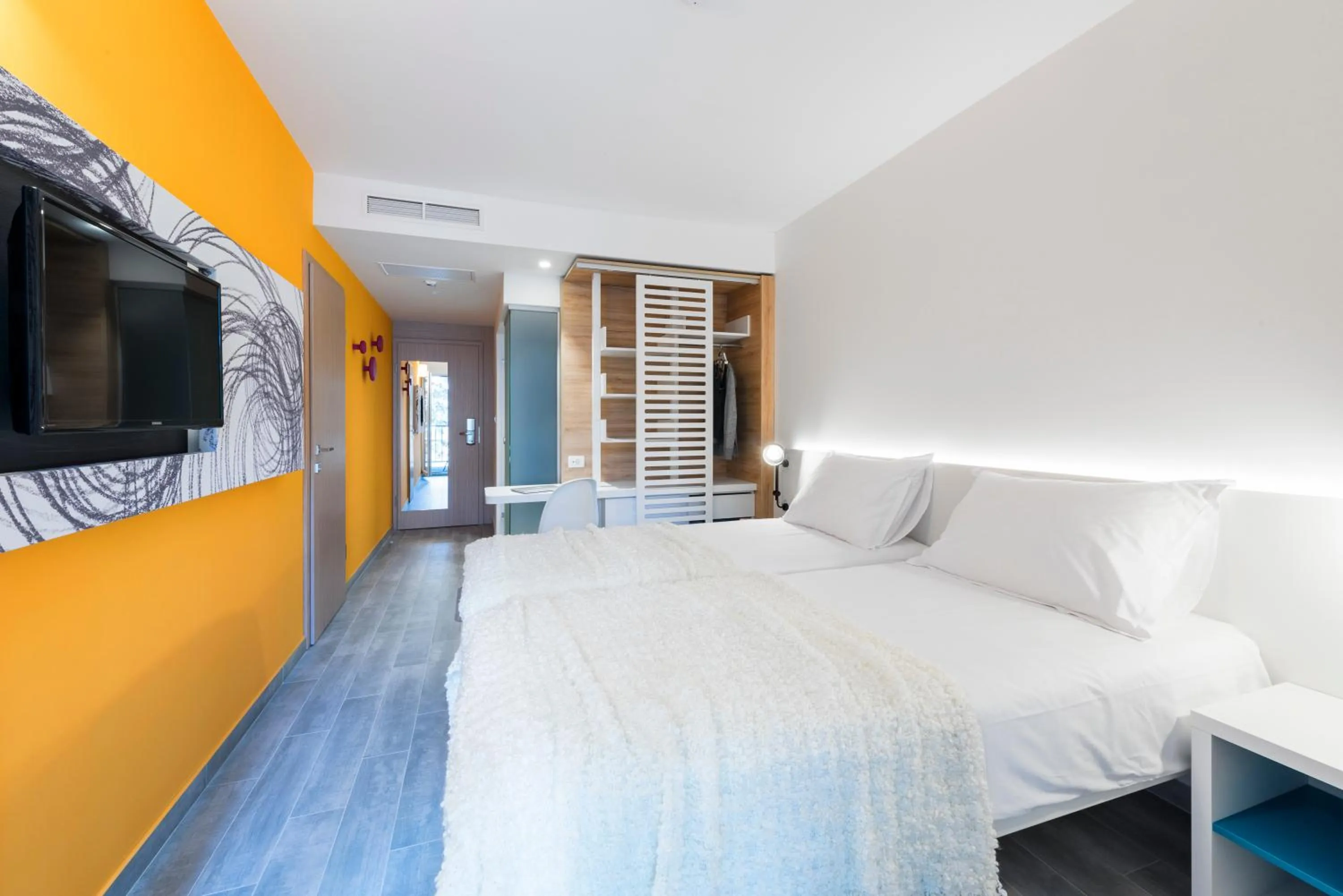 Bedroom, Bed in Pharos Hvar Bayhill Hotel