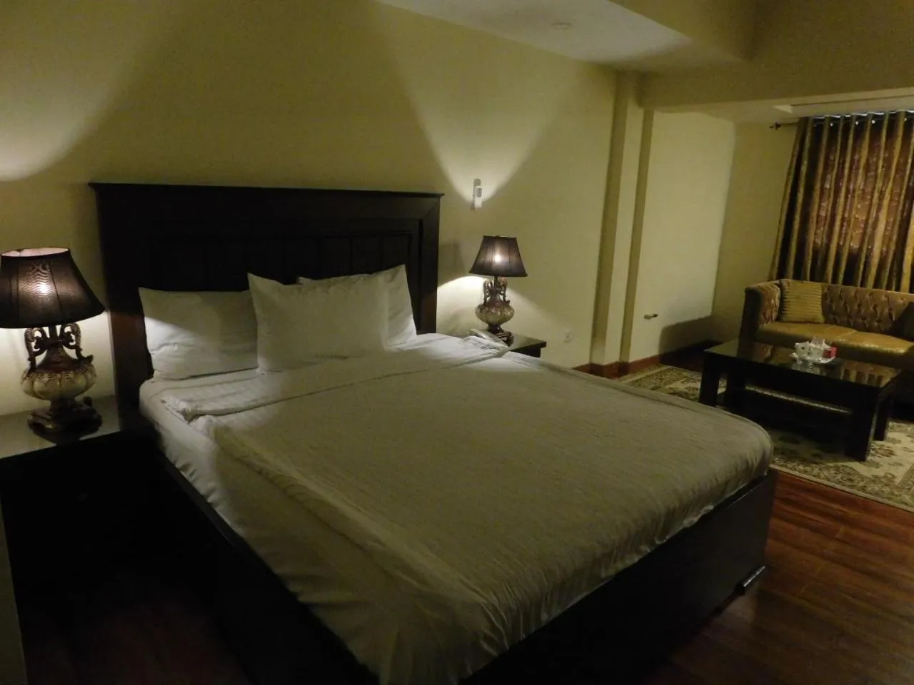 Bed in Diplomat Hotel