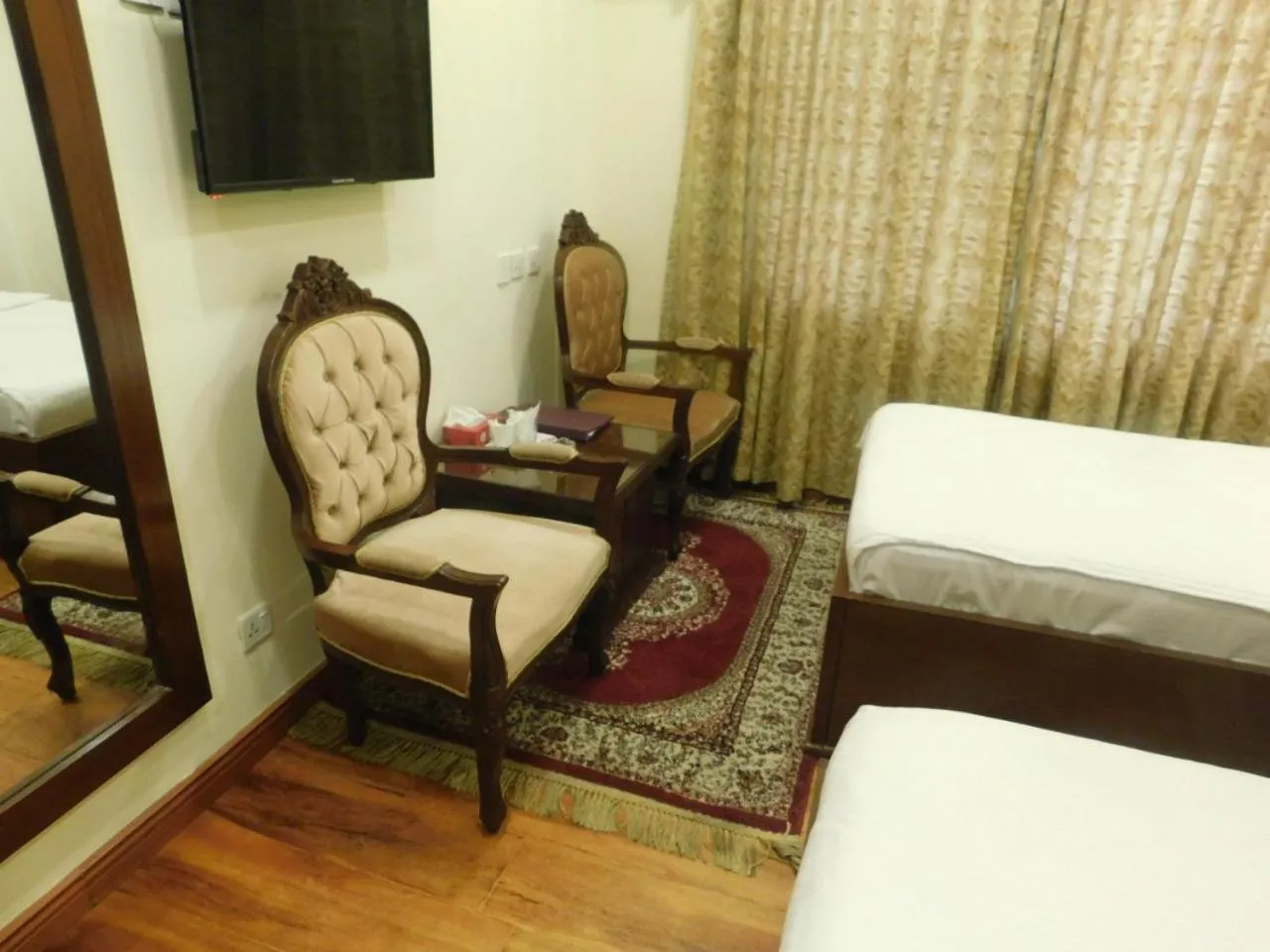 Bed in Diplomat Hotel