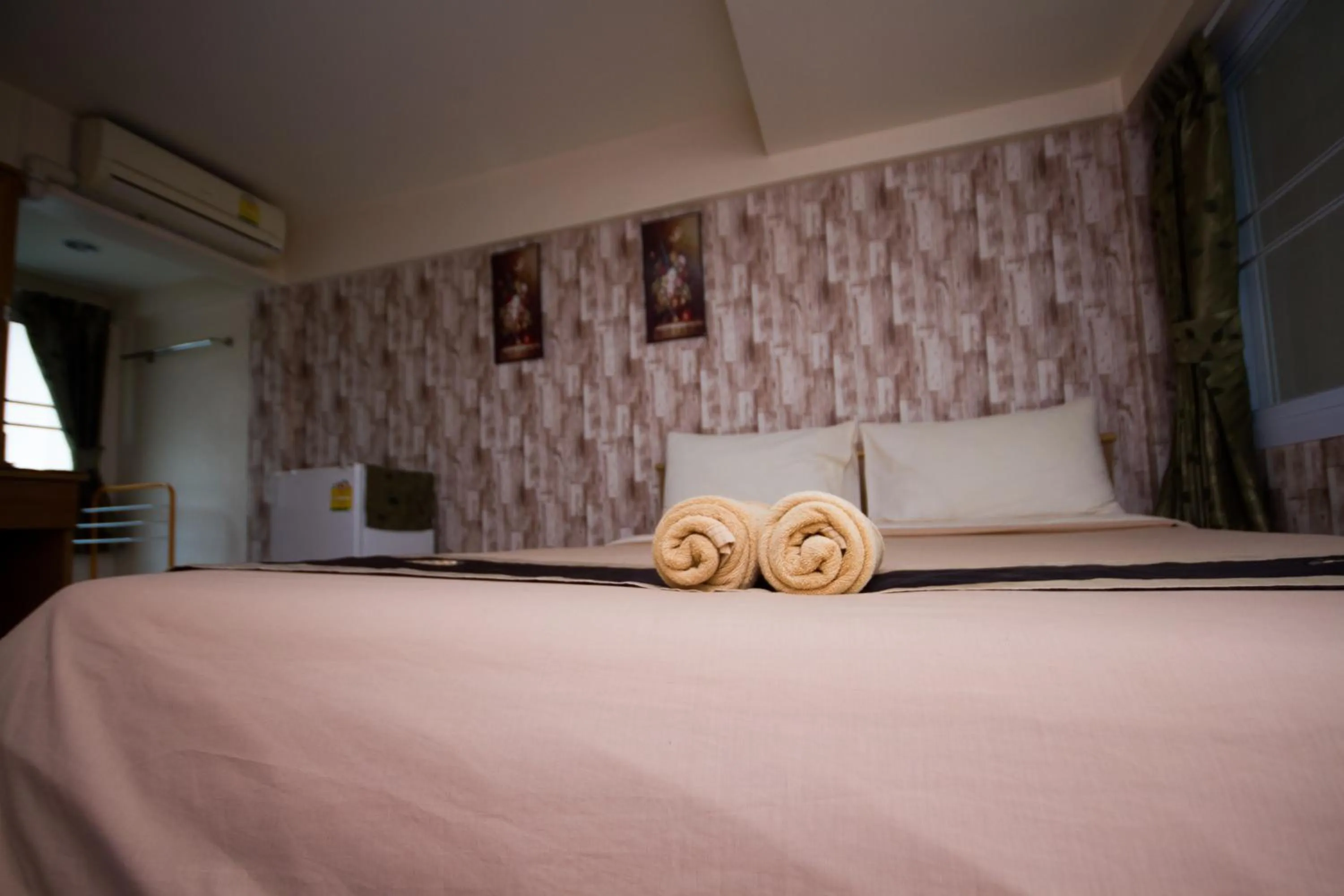 Bed in Jang Sripoom House