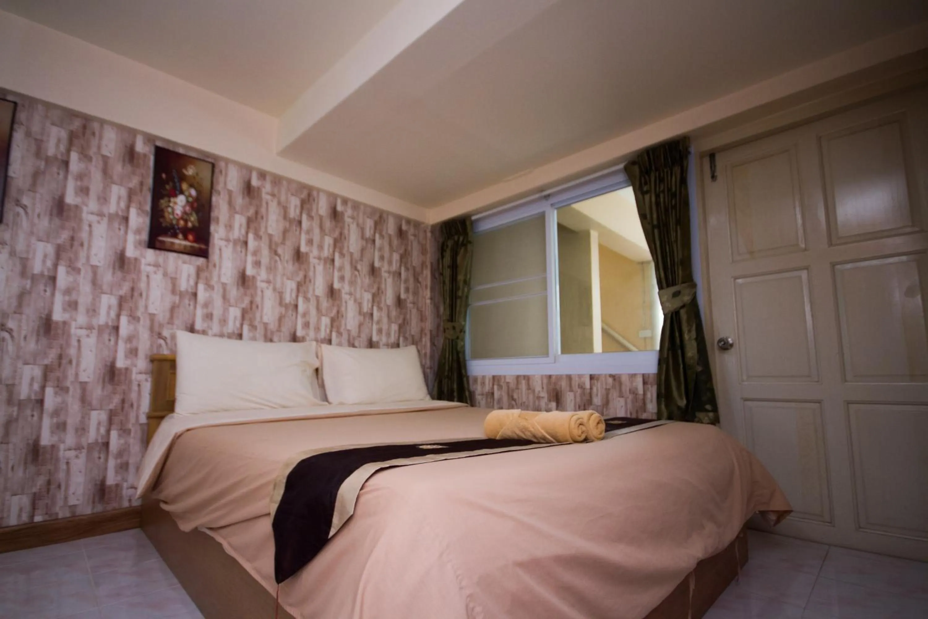 Bed in Jang Sripoom House