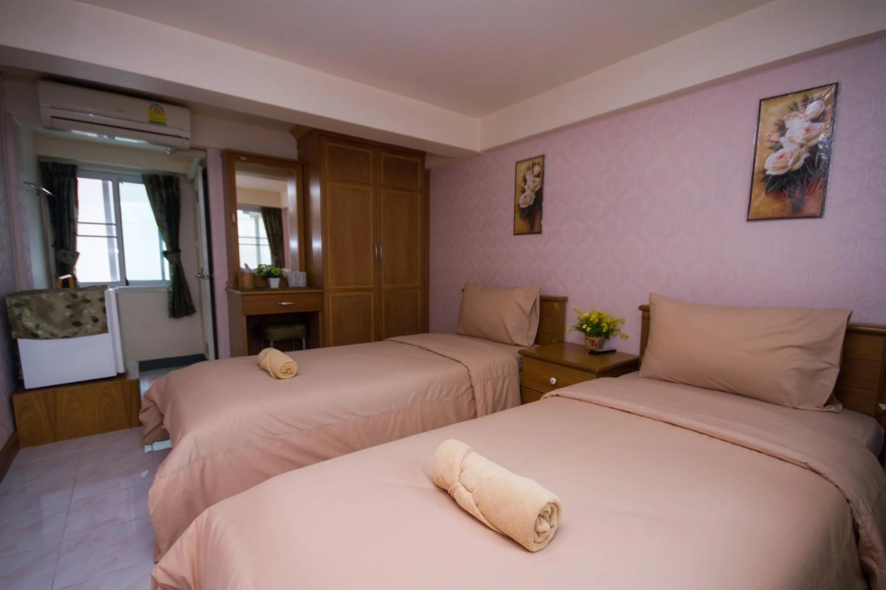 Bed in Jang Sripoom House