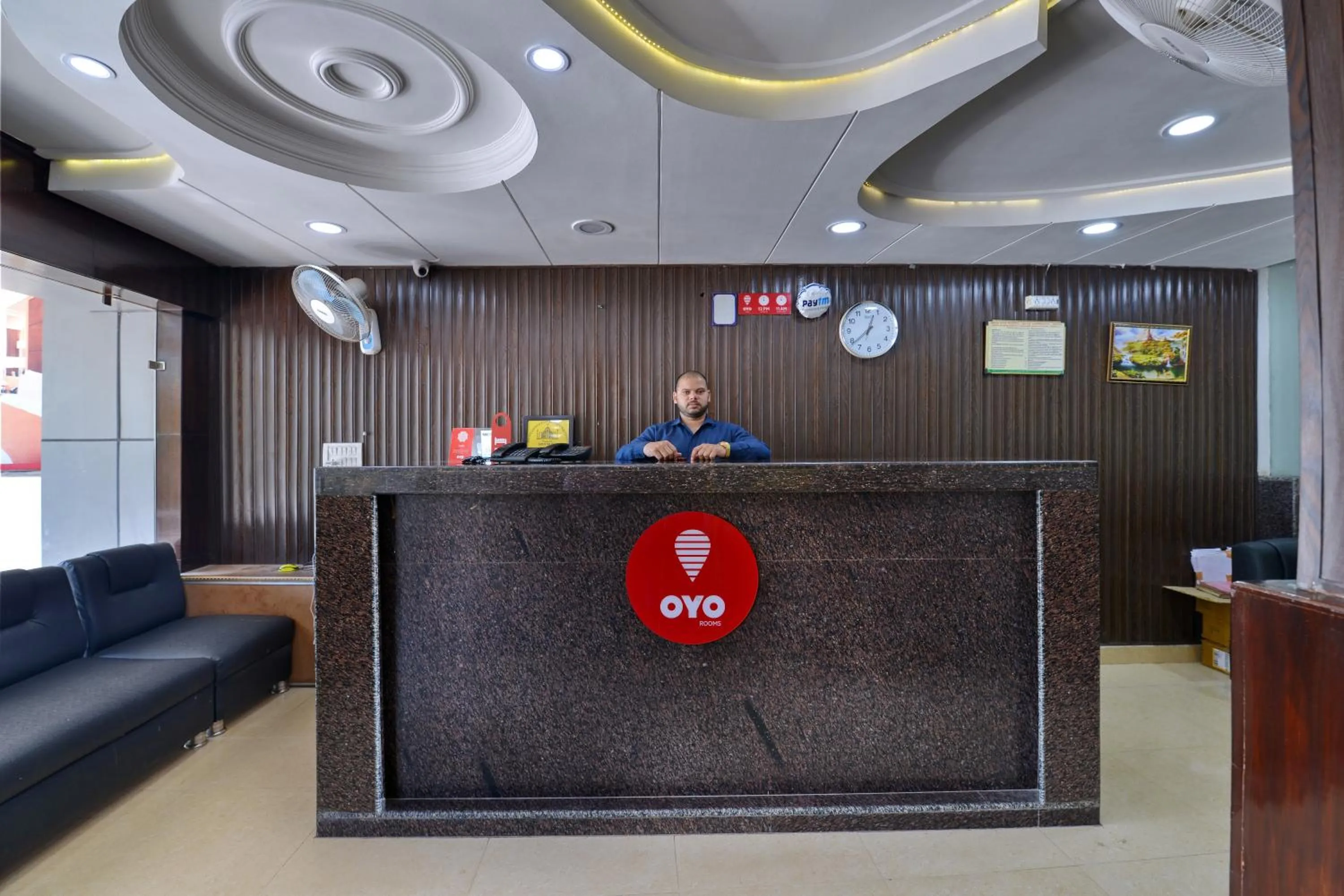 Lobby or reception in Hotel O by OYO NR Inn