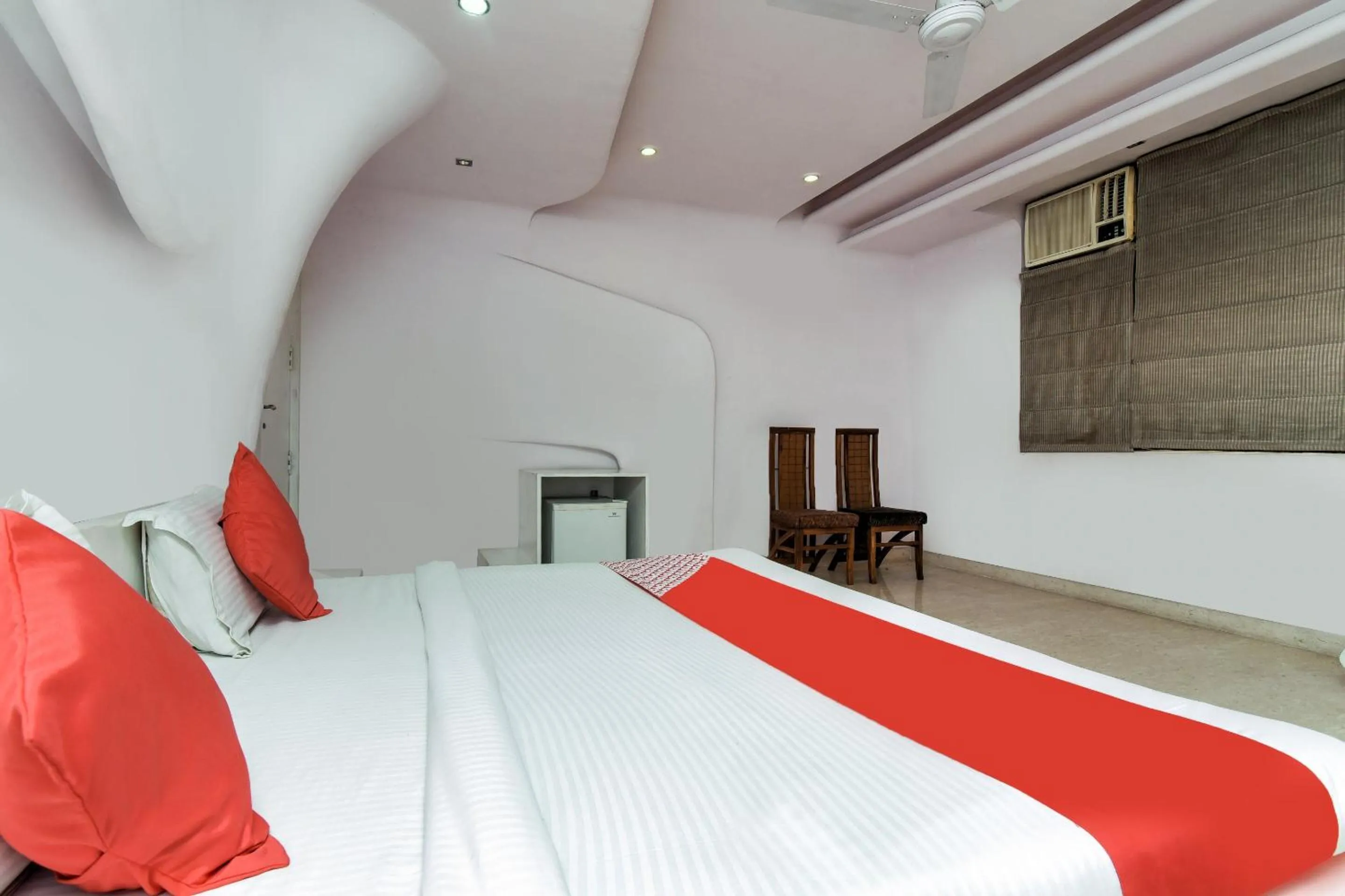 Bedroom, Bed in Hotel O Kochar Plaza