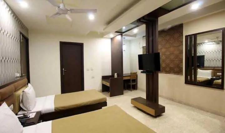 Bedroom in Hotel O Kochar Plaza