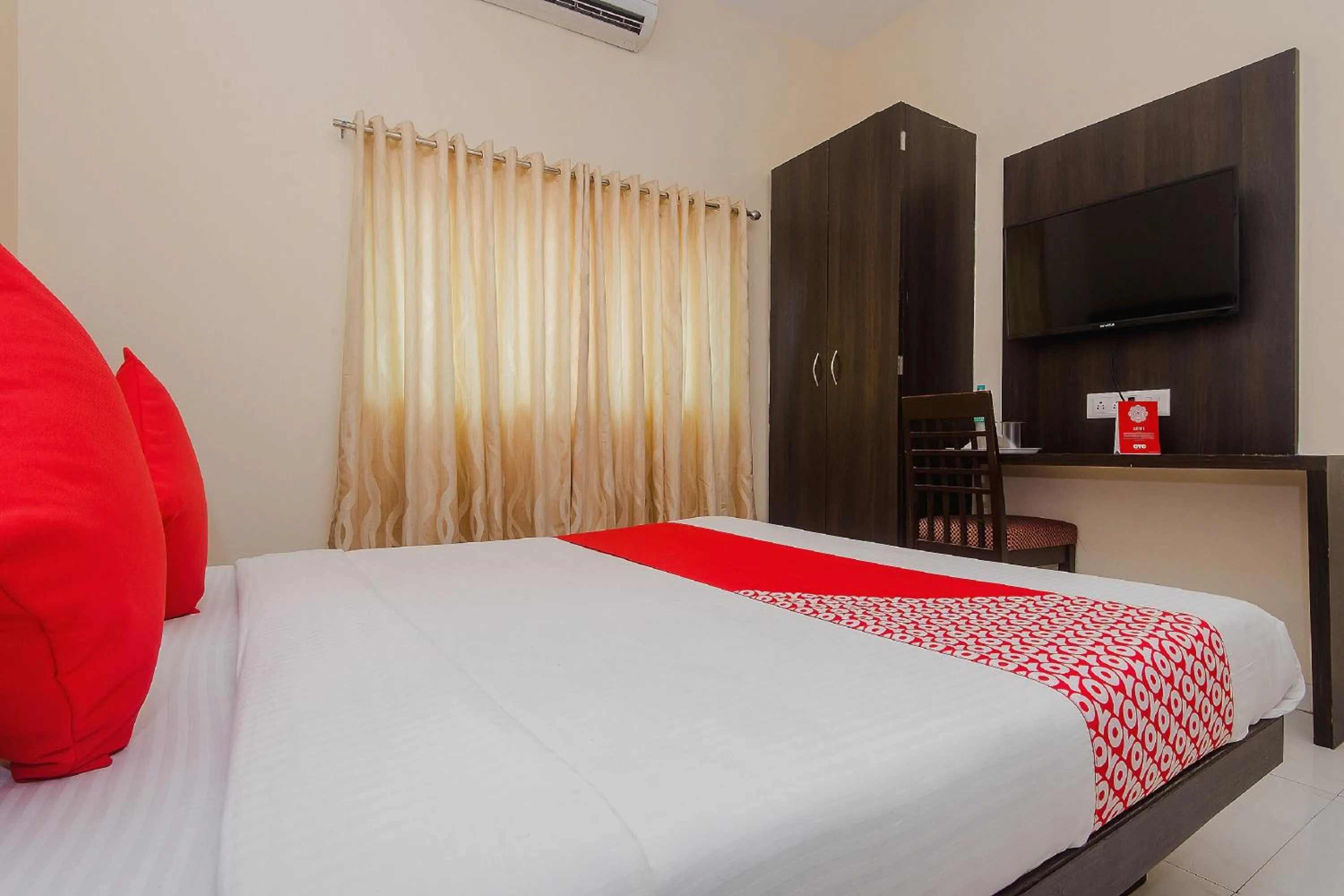 Other, Bed in Hotel O Alfa Grand Near Chhatrapati Shivaji International Airport