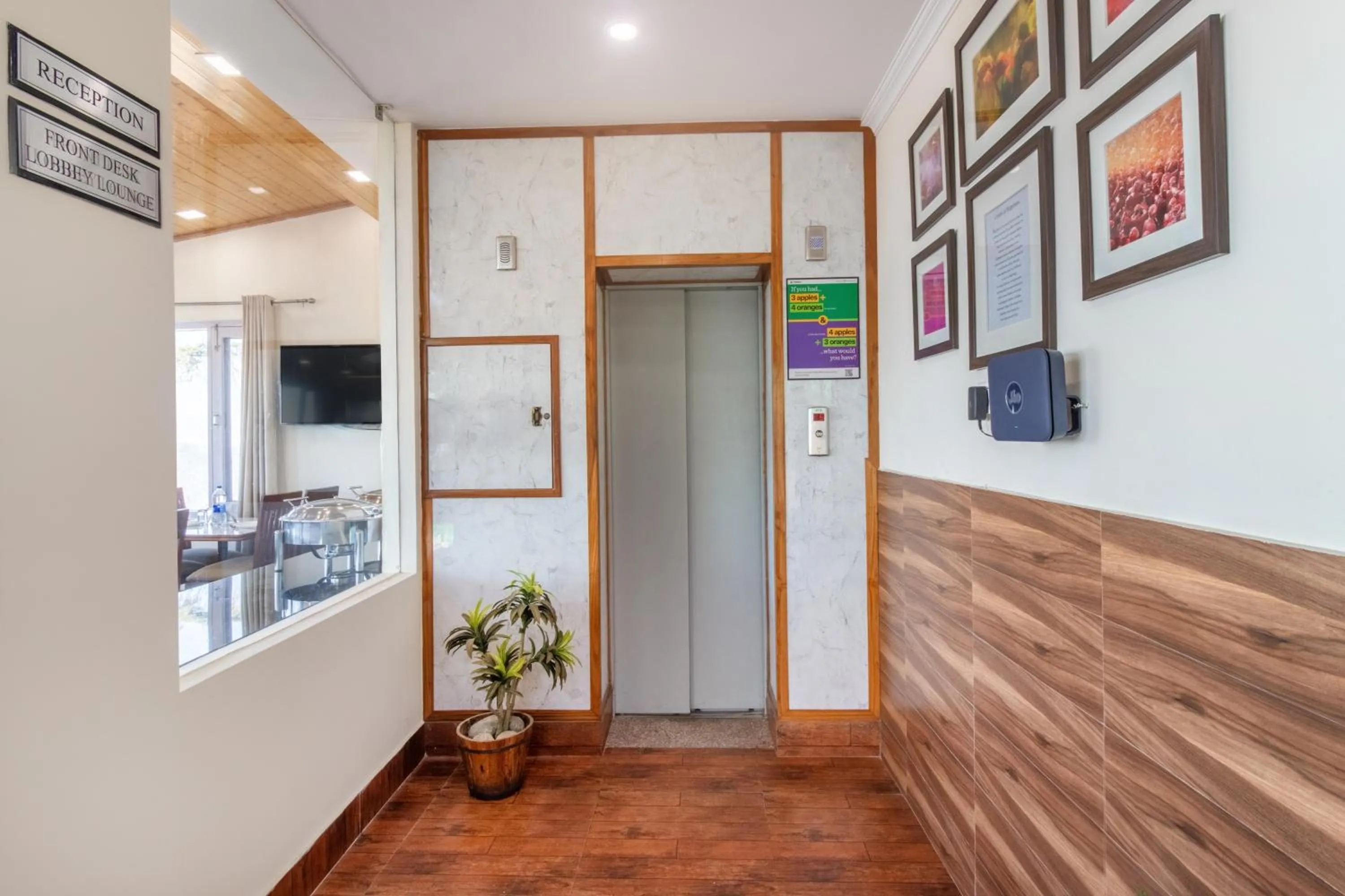 elevator in Treebo Maharaja, Near Mall Road