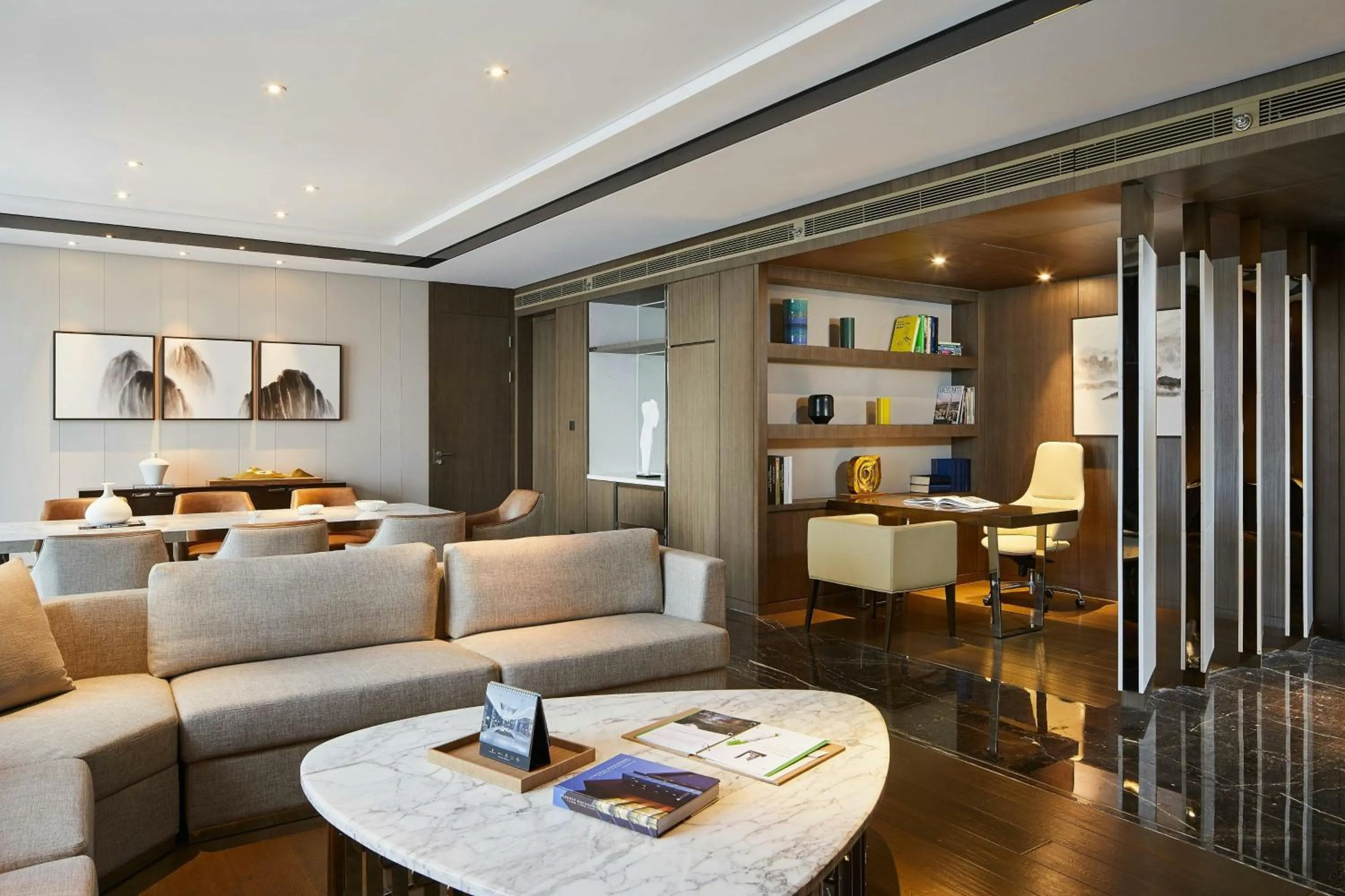 Living room in Courtyard by Marriott Xinchang