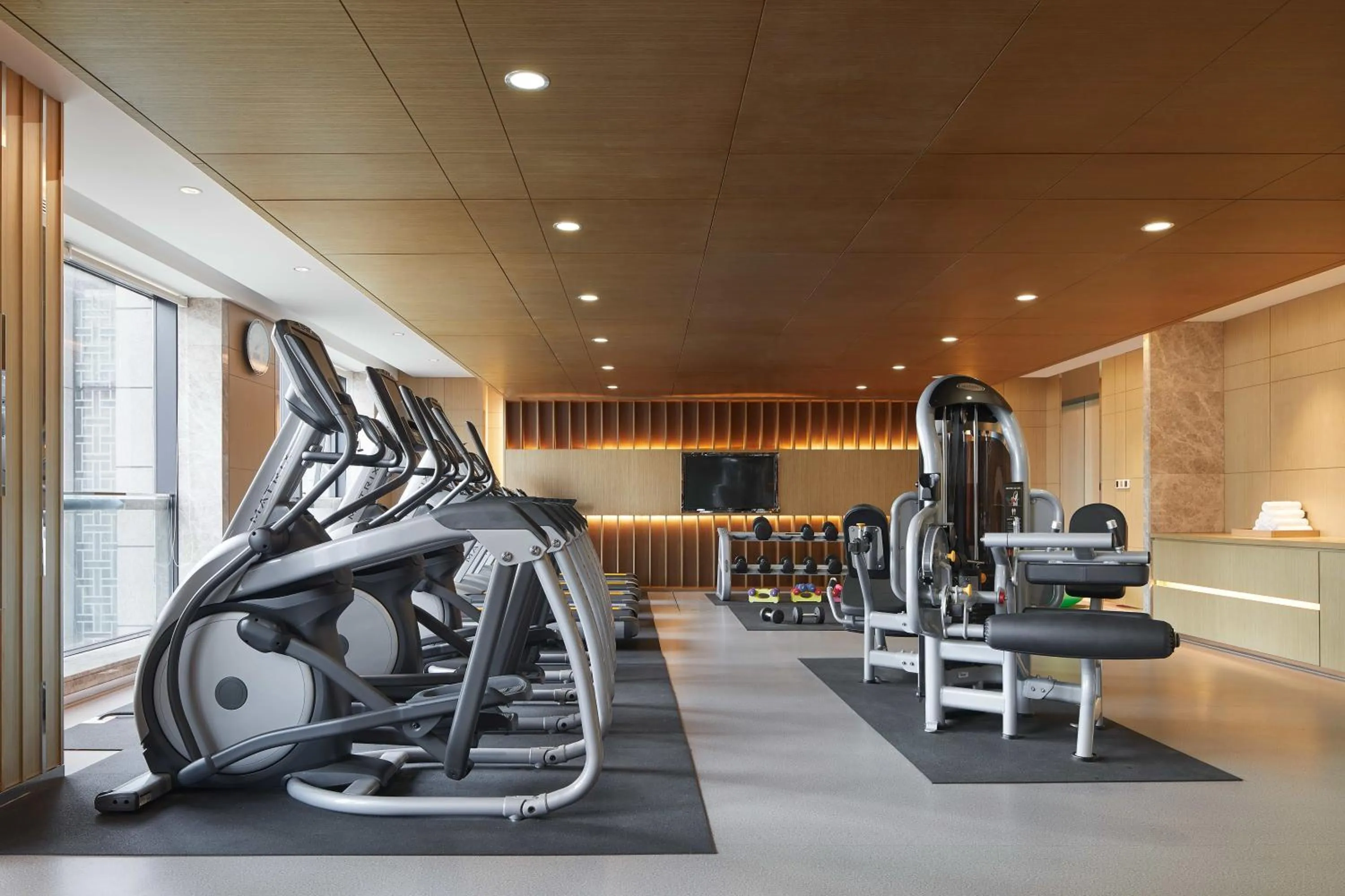 Fitness centre/facilities in Courtyard by Marriott Xinchang