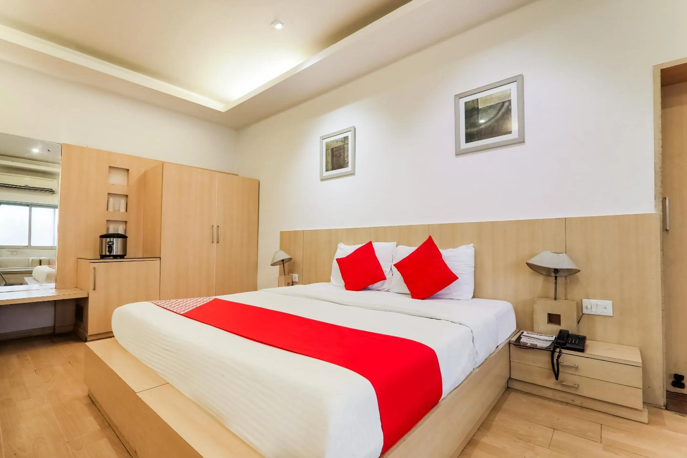 Bedroom in Super Hotel O Resort Sita Kiran