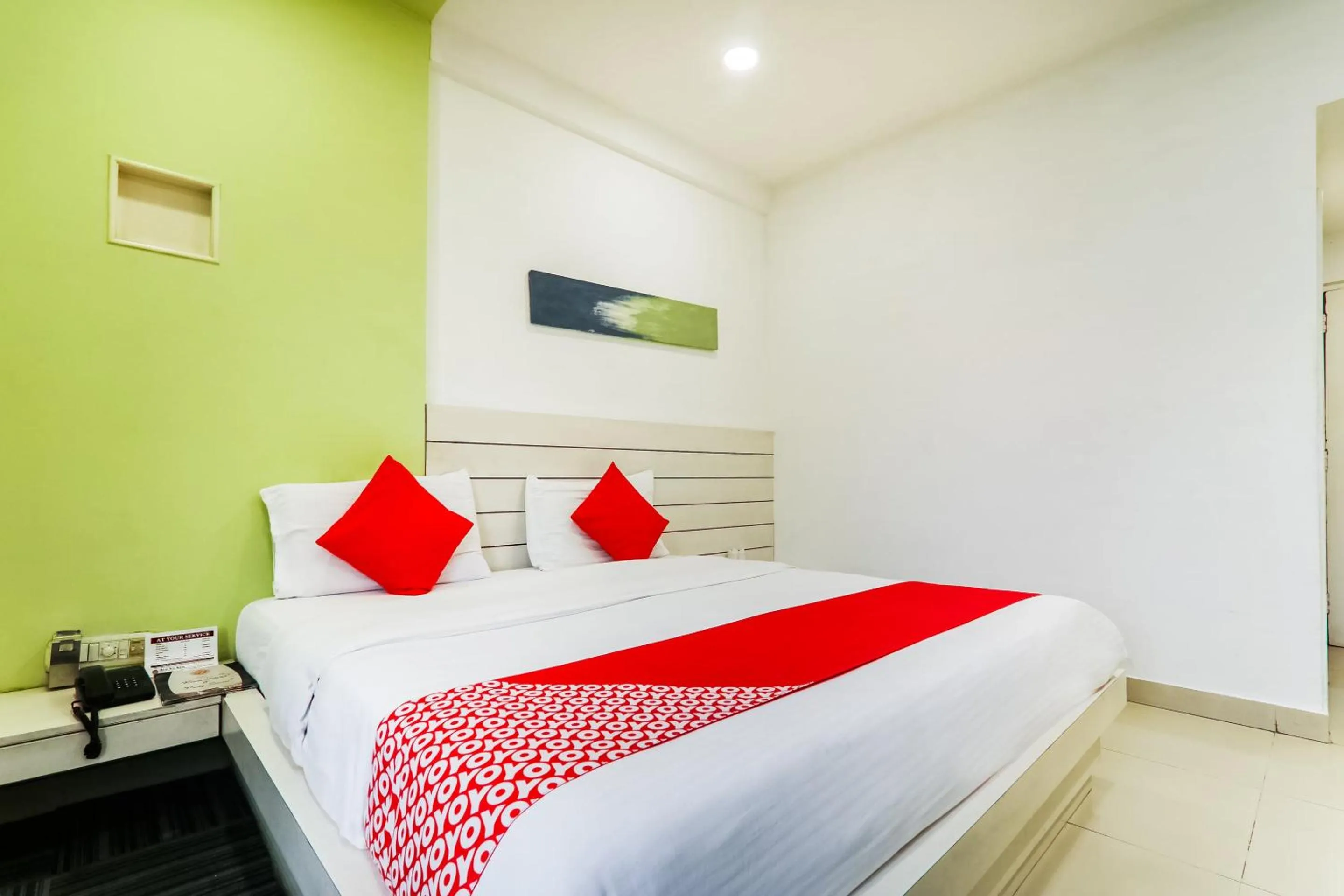 Bedroom in Super Hotel O Resort Sita Kiran