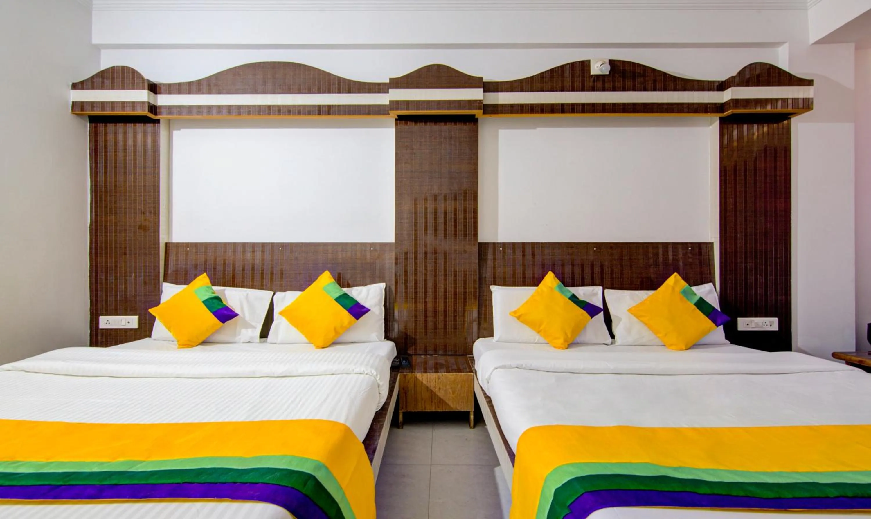 Bedroom, Bed in Itsy Hotels Satya Shree