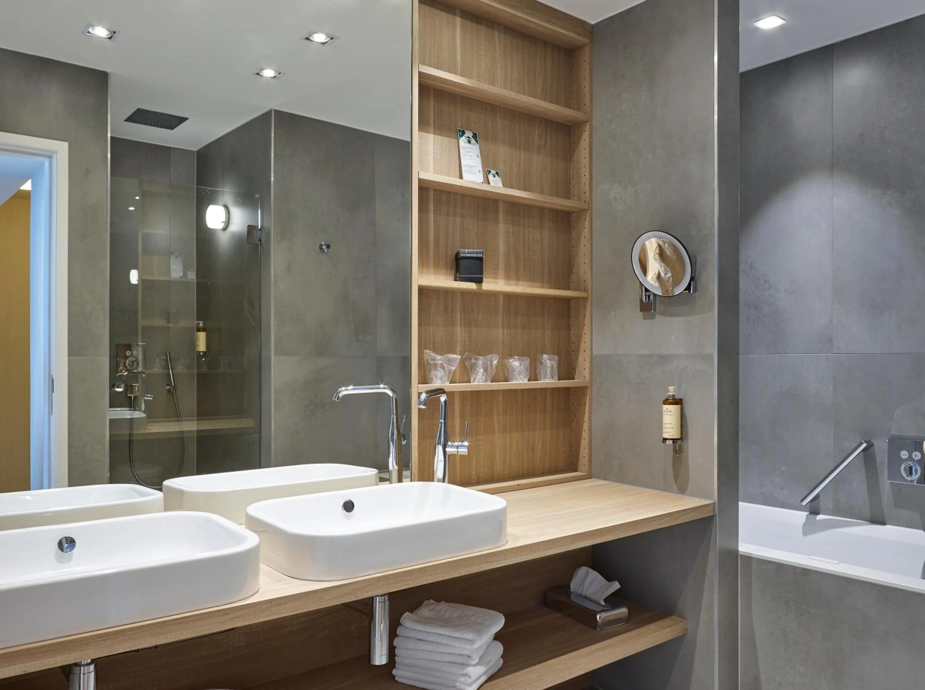 Bathroom in Le Florentin