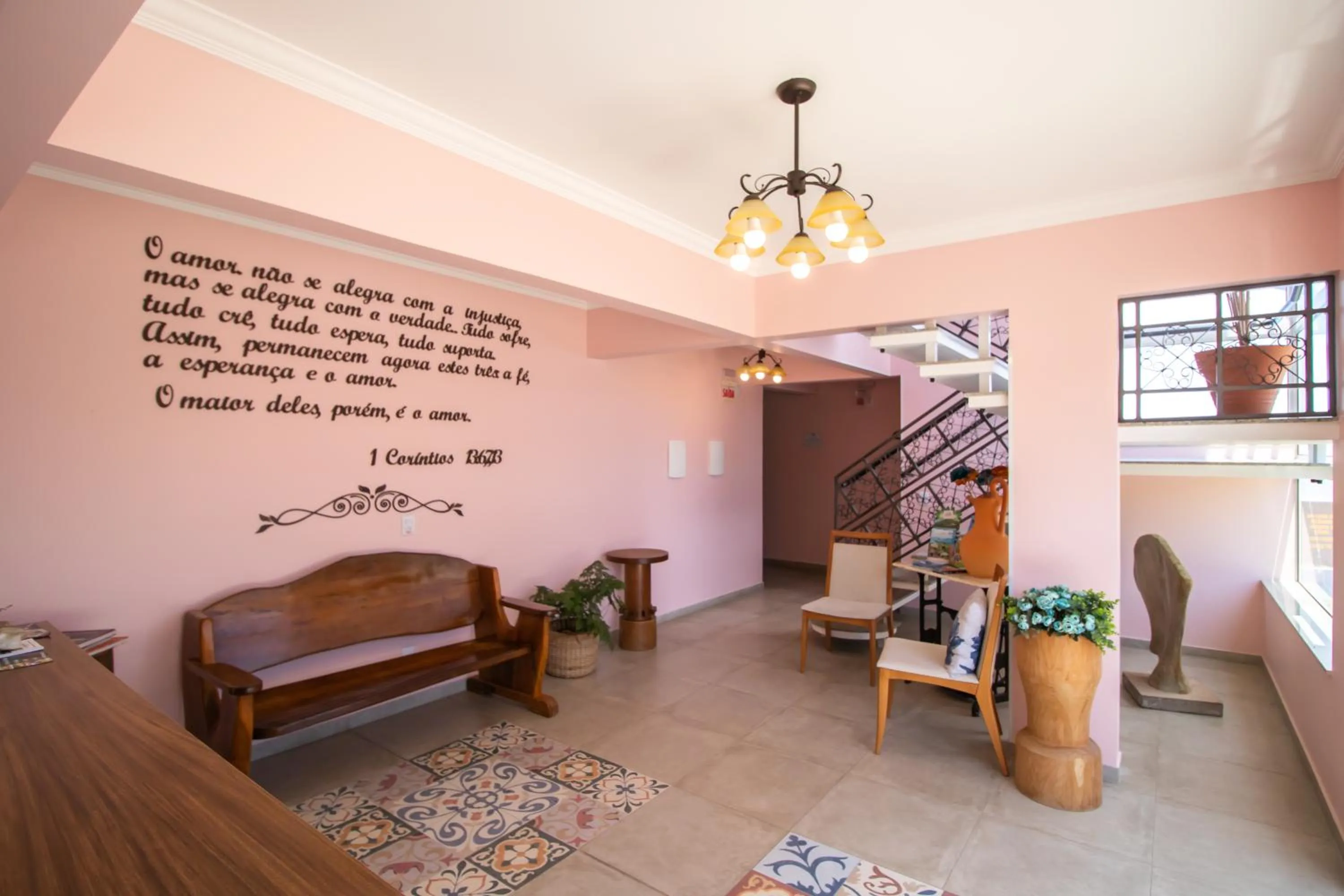 Lobby or reception in Pousada Baía dos Açores